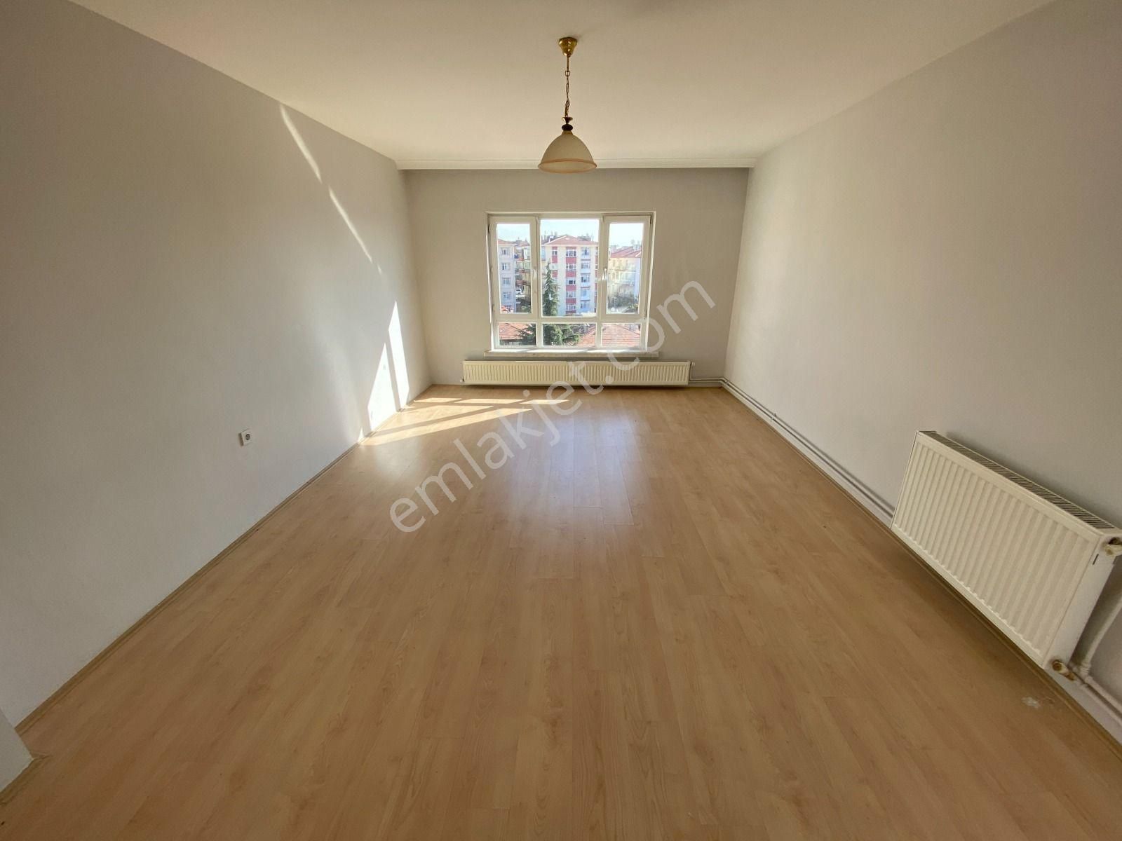 Relax'tan Etlik'te Manzaralı Bağımsız 3+1 Yapılı Masrafsız - Görsel 5