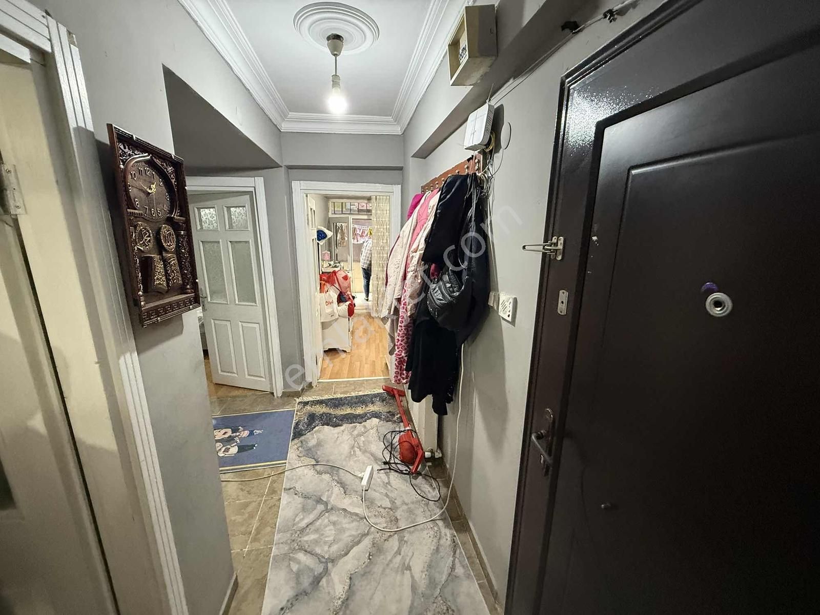 Pusula İnş.tan 50 Yıl Mah Cadeye Yakın 90m2 2+1 Bahçe Katı Daire - Görsel 4