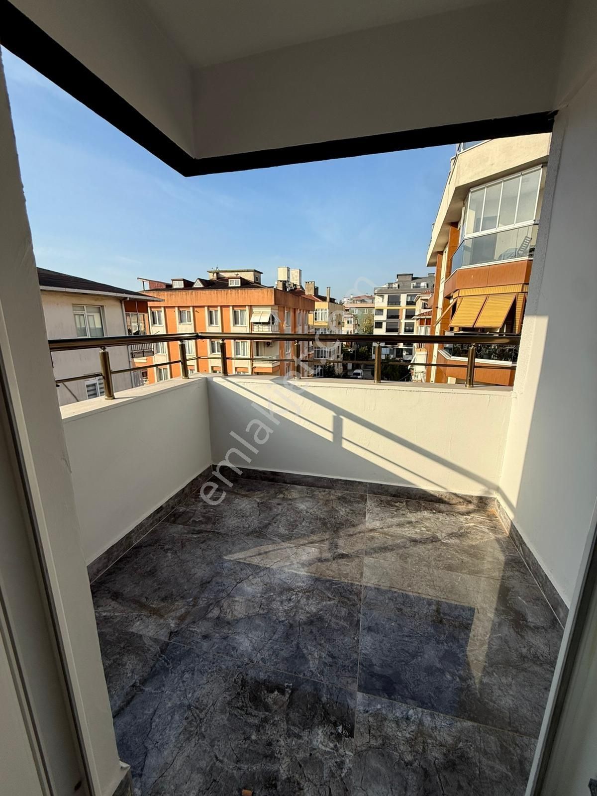 █ Konfor █ Altıntepe'de Ön Cephe Balkonlu Çift Wc Süper Lüks 3+1 - Görsel 11