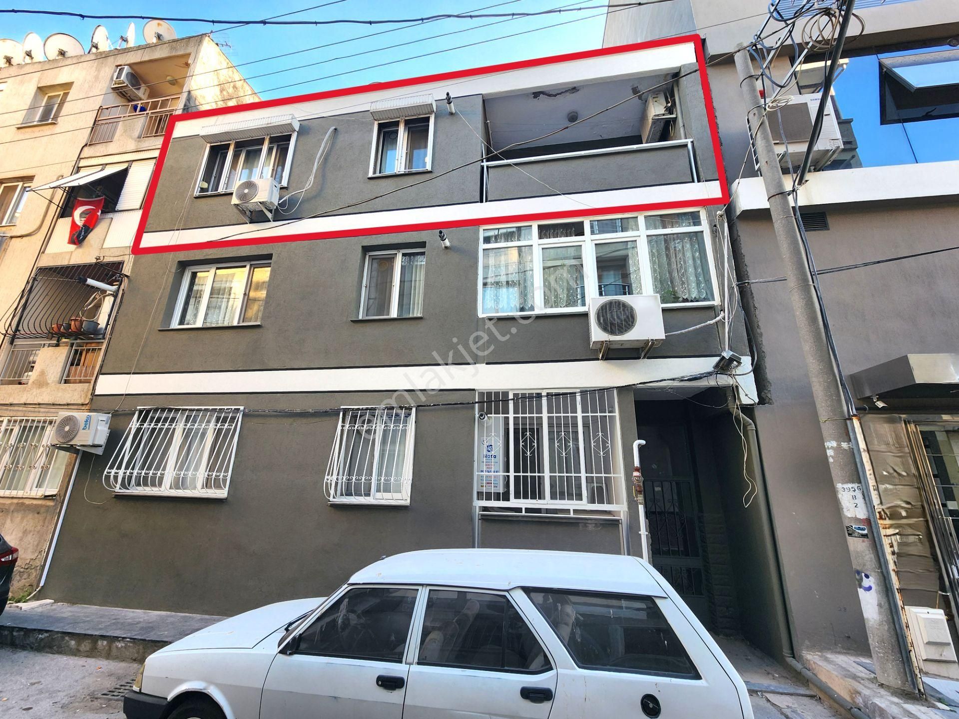 Remax Arma’dan, Buca Şirinyer İzban Karşısında, Eşyalı, 2+1, Kiralık Daire