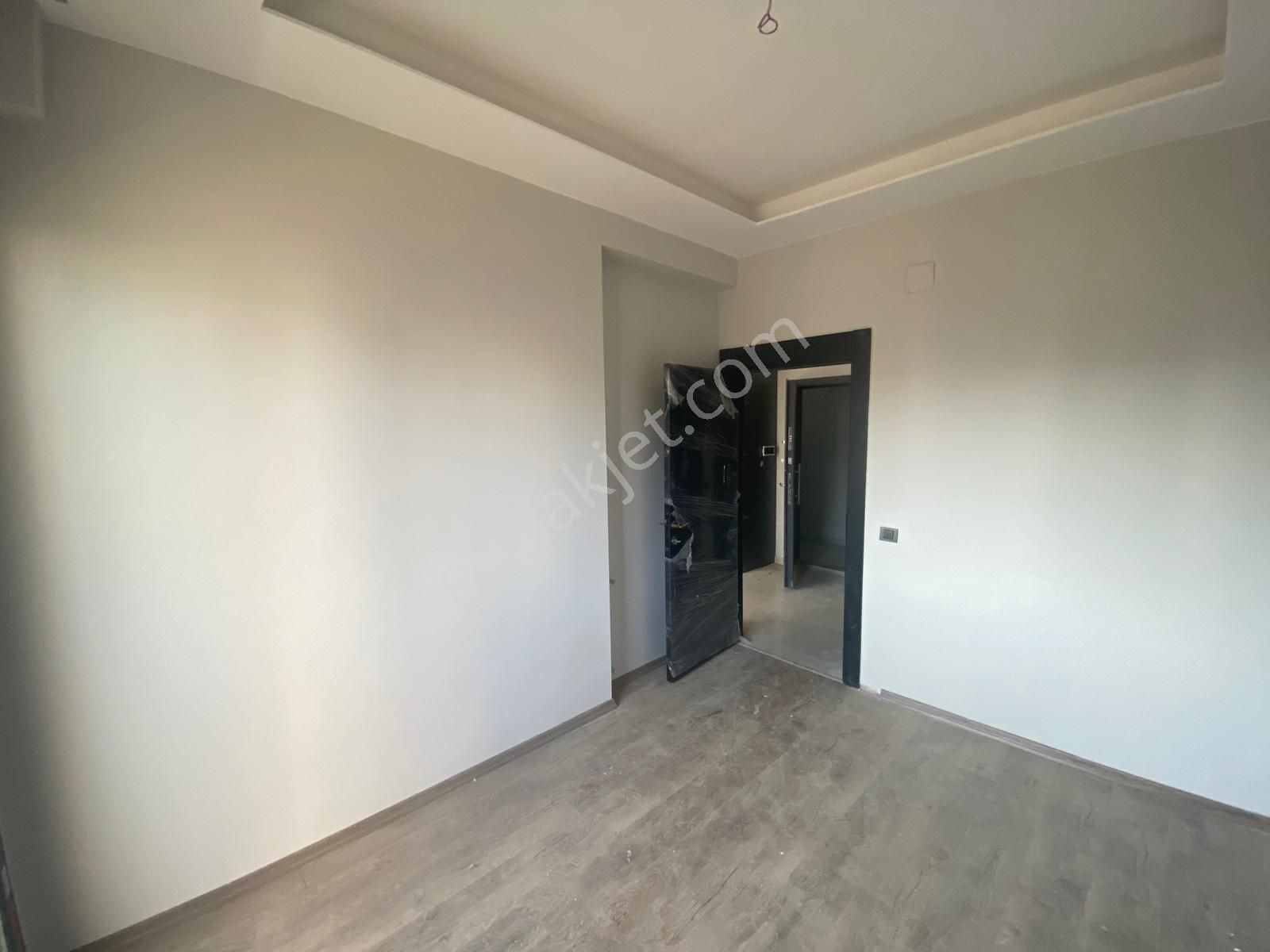 Tece Deniz Mah.de Genel İskanı Alınmış 1+1 Satılık Daire - Görsel 8