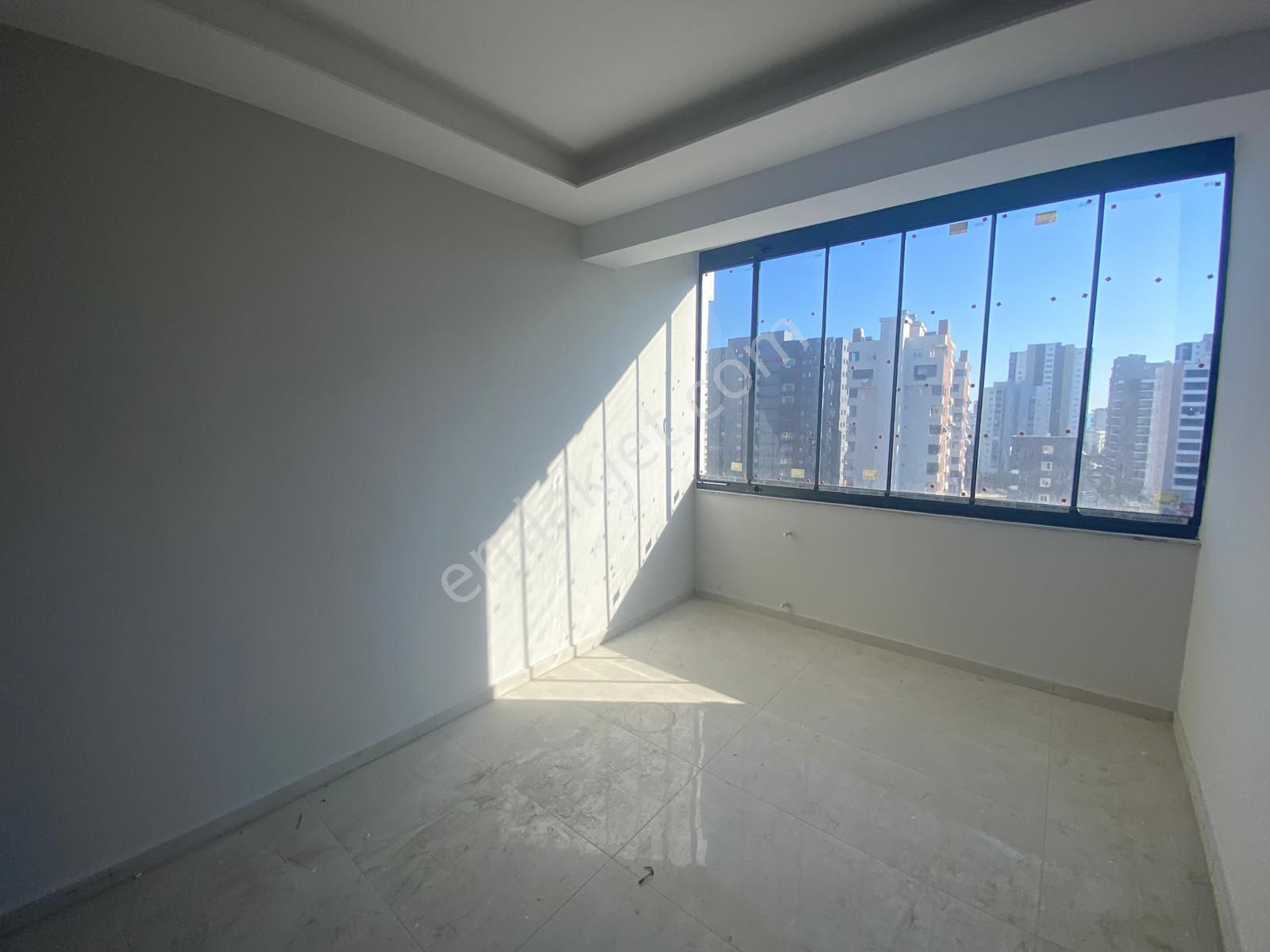 Tece Deniz Mah.de Genel İskanı Alınmış 1+1 Satılık Daire - Görsel 3