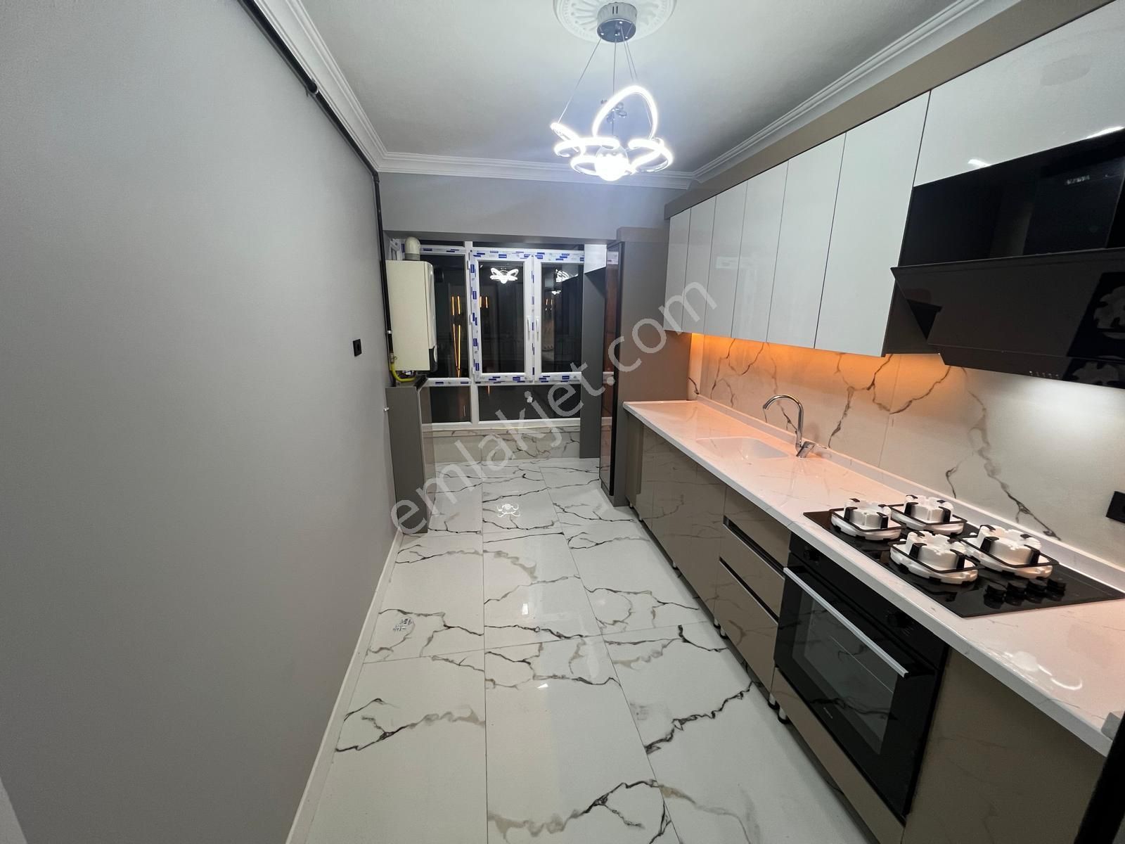 Esertepe Mahallesi'nde Kat Konumunda 3+1 Daire!