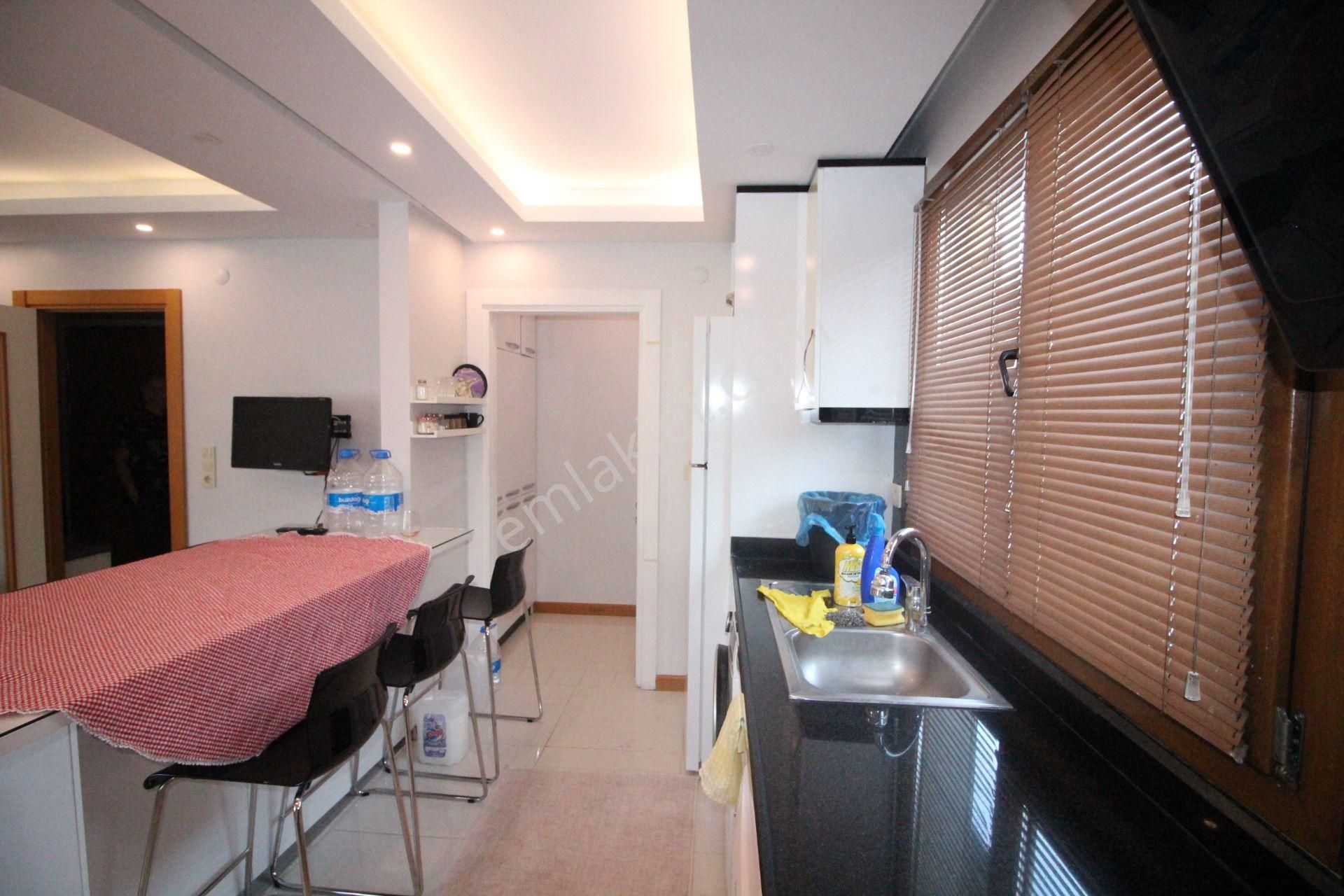 Bahçelievler Ulubatlı Hasan Cad. 4+1 Dublex Satılık Yeni Bina - Görsel 5