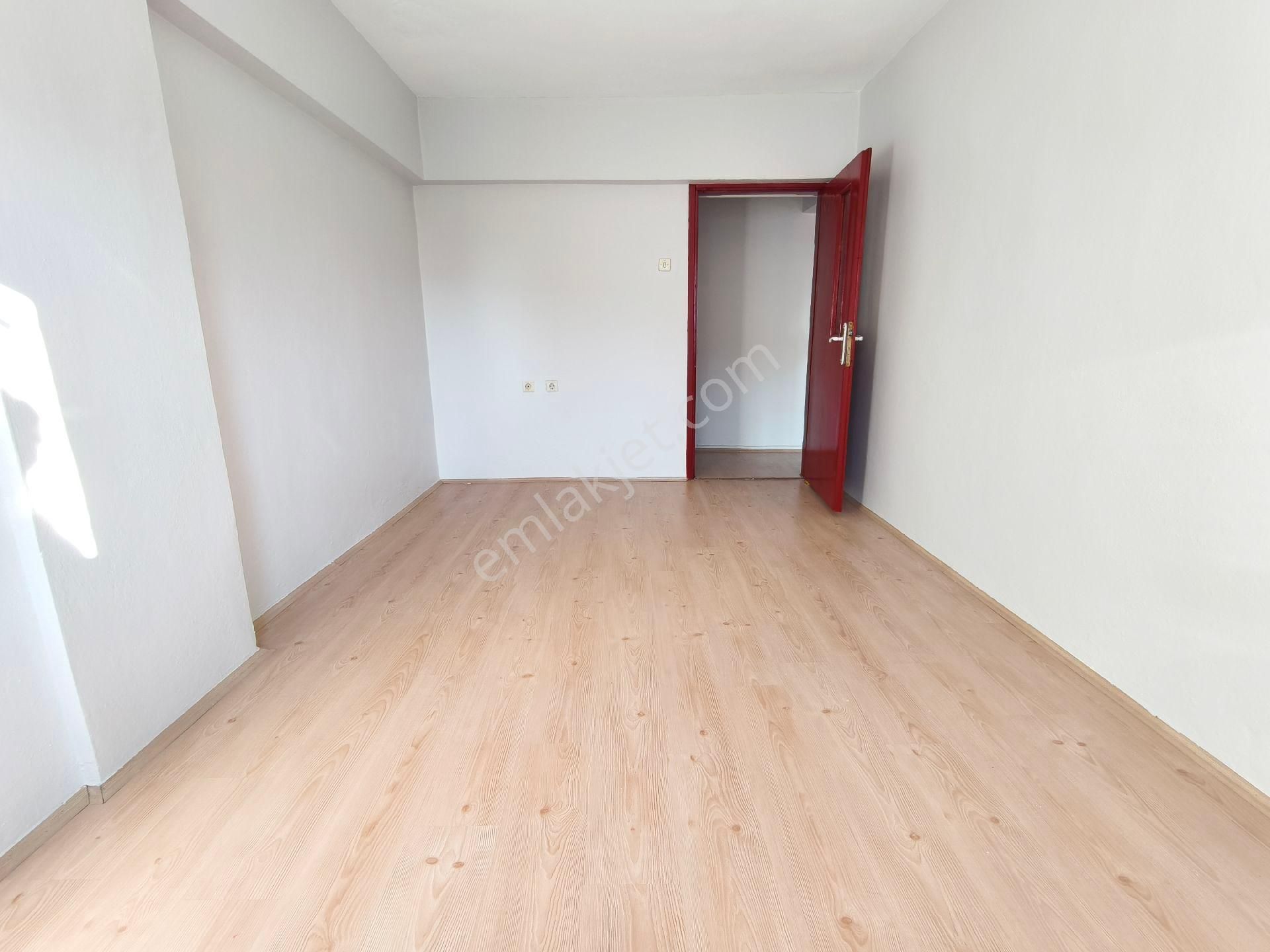 Pera'dan Kurtuluş Mh. Vatan Caddesinde Bakımlı,kiralık 3+1 Daire - Görsel 21