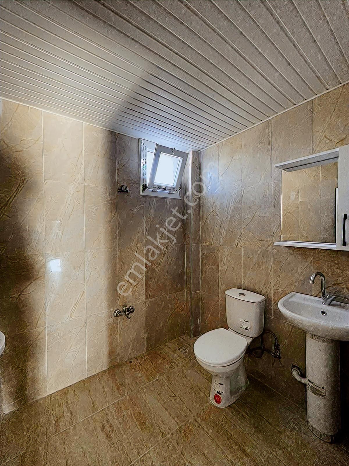 Yesiltepe'de Yenı Yapı Balkonlu Cok Geniş Ebeveynli 3+1 K.mutfak - Görsel 29