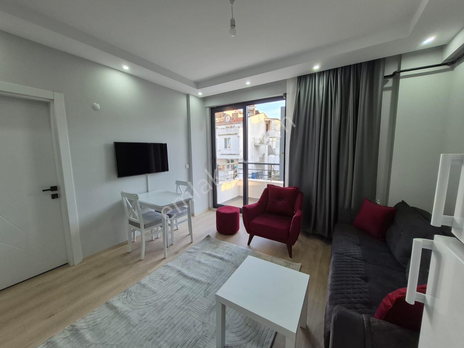 Rumeli World'den Bahçelievlerde Kiralık Eşyalı Sıfır 1+1 Daire - Görsel 9