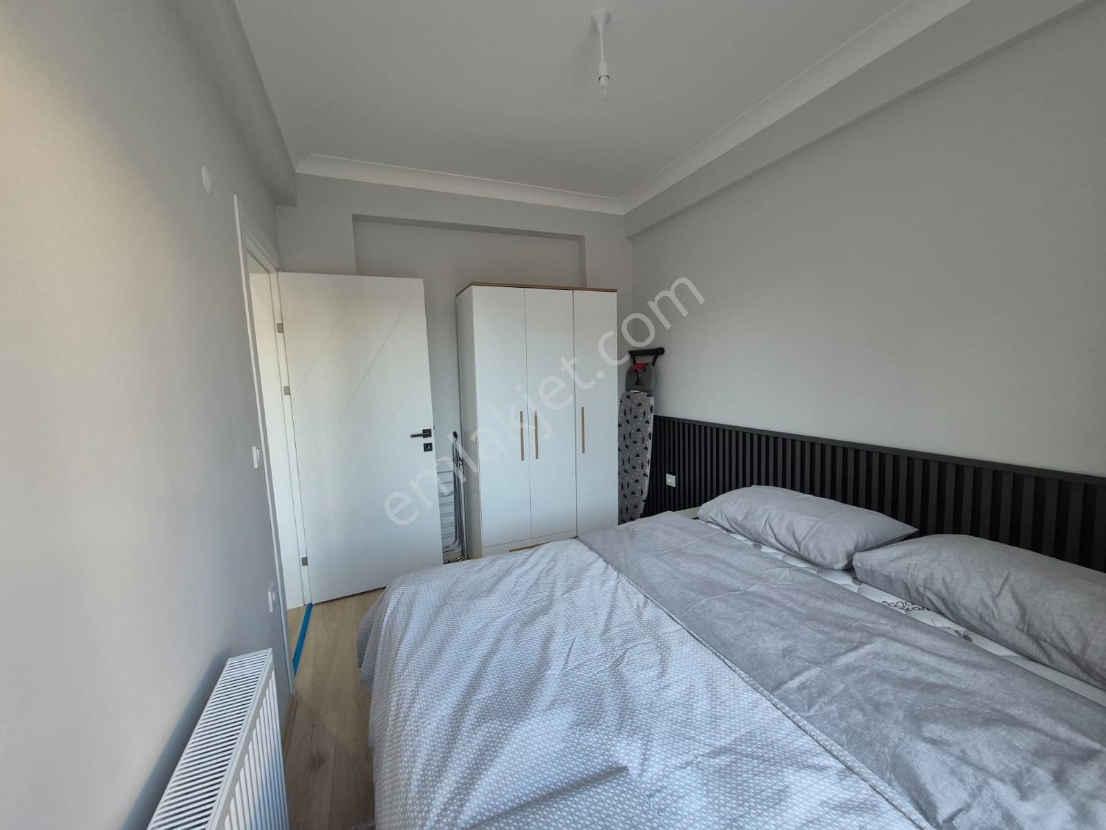 Rumeli World'den Bahçelievlerde Kiralık Eşyalı Sıfır 1+1 Daire - Görsel 19