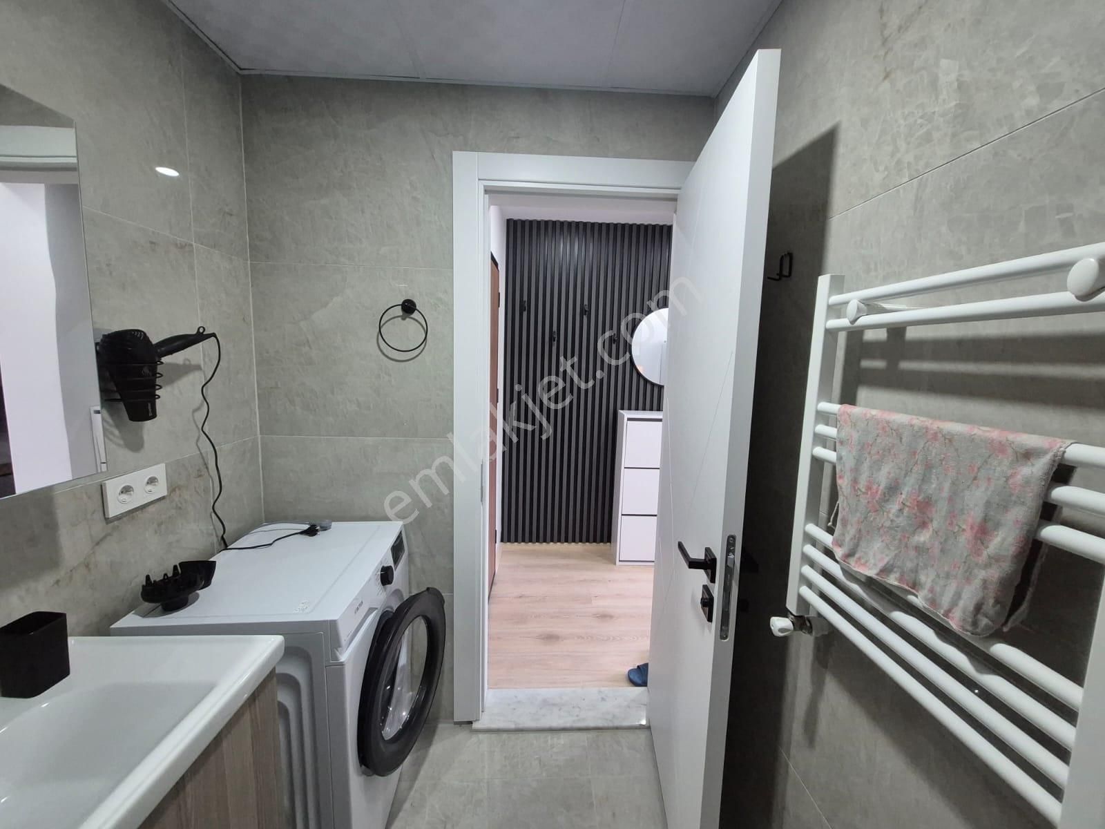 Rumeli World'den Bahçelievlerde Kiralık Eşyalı Sıfır 1+1 Daire - Görsel 13