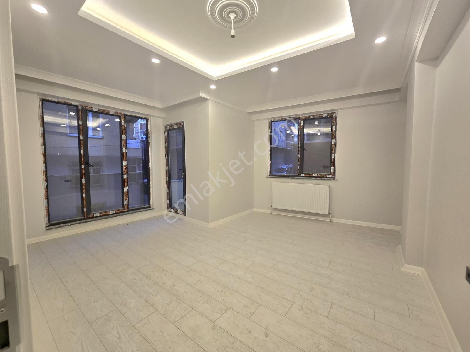 Pusula İnş.tan Zubeyde Hanım Cadeye Yakın 95m2 1kat Daire - Görsel 7