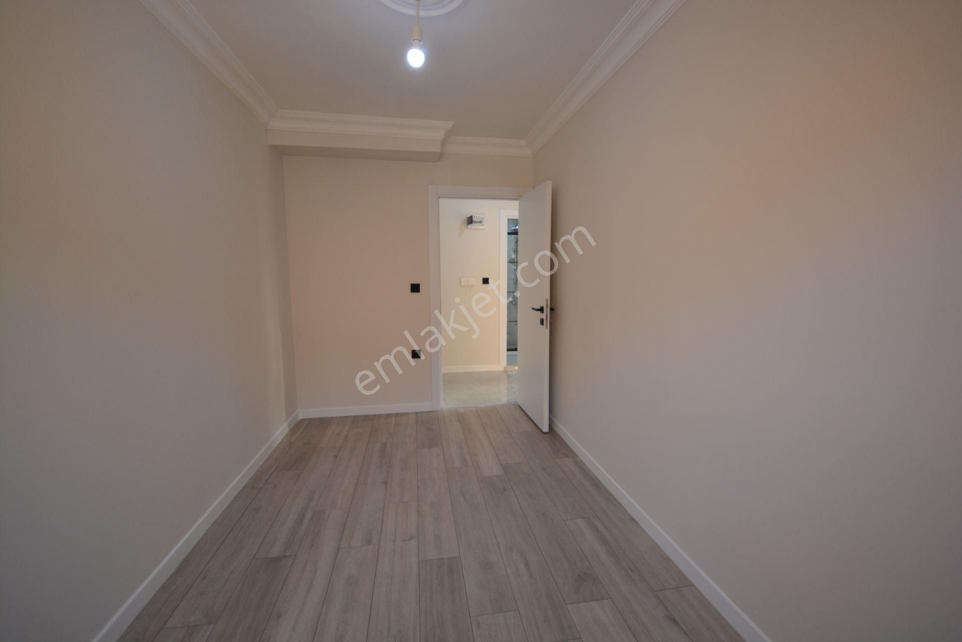 Satılık 120 Mk. Metroya Yakın Konumda 3+1 Daire - Görsel 15