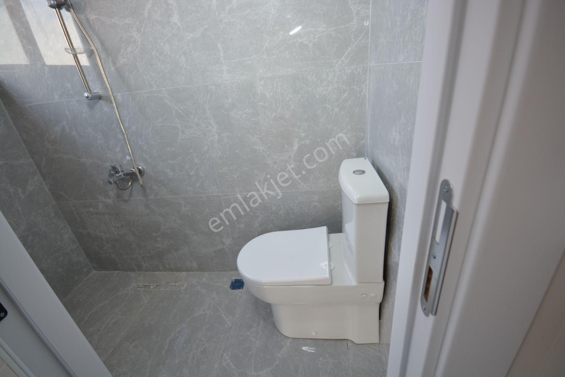 Satılık 120 Mk. Metroya Yakın Konumda 3+1 Daire - Görsel 18