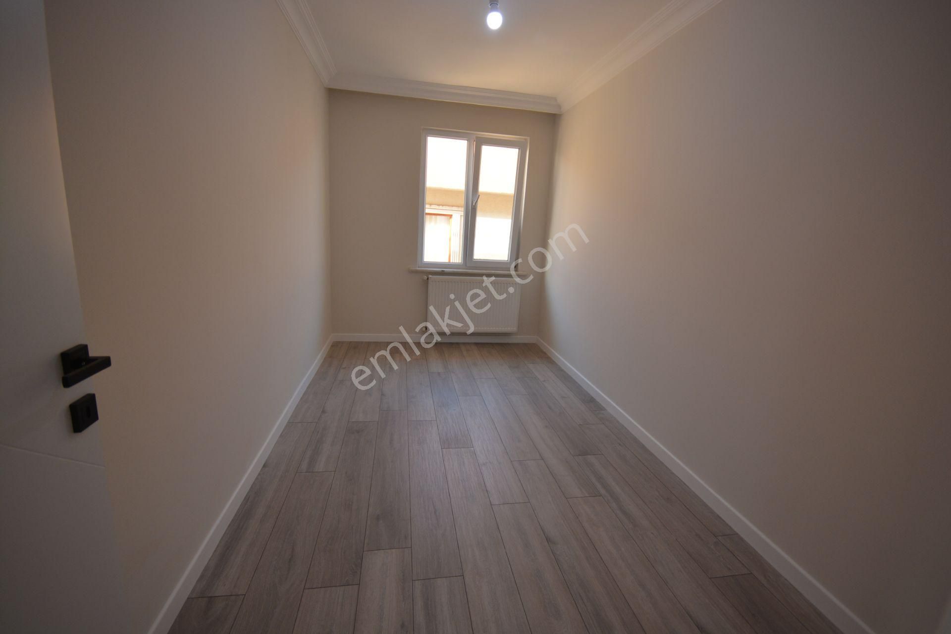 Satılık 120 Mk. Metroya Yakın Konumda 3+1 Daire - Görsel 13