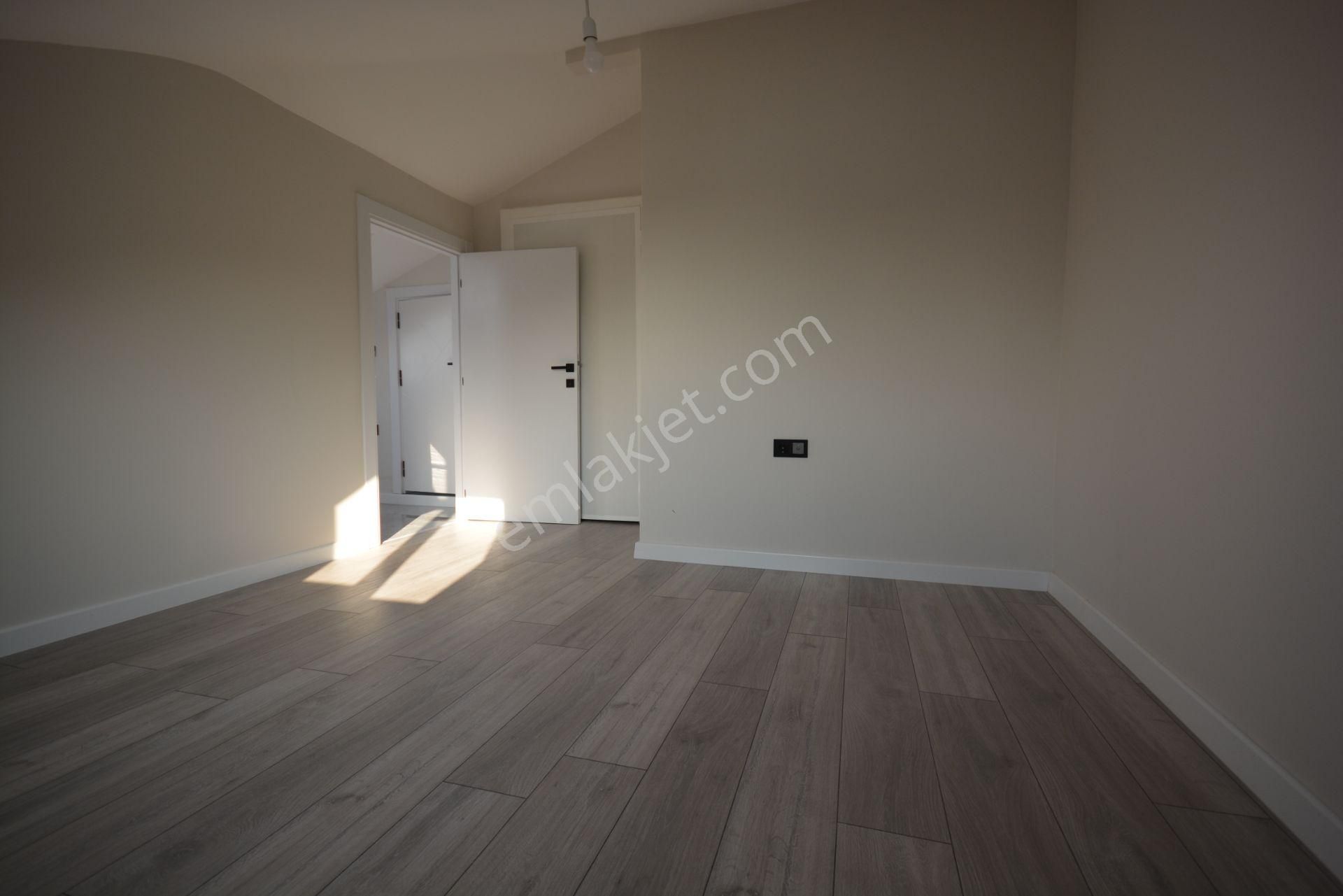 Satılık 120 Mk. Metroya Yakın Konumda 3+1 Daire - Görsel 22