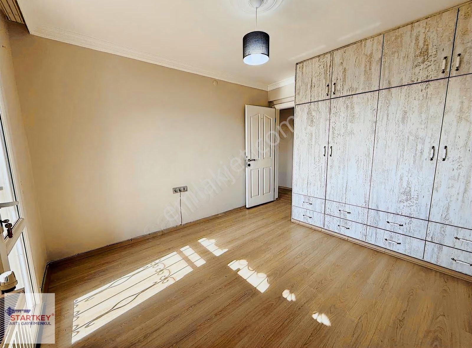 Çiğli Aydınlıkevler Köşe Konumda 5+1 Tripleks Satılık Villa - Görsel 29