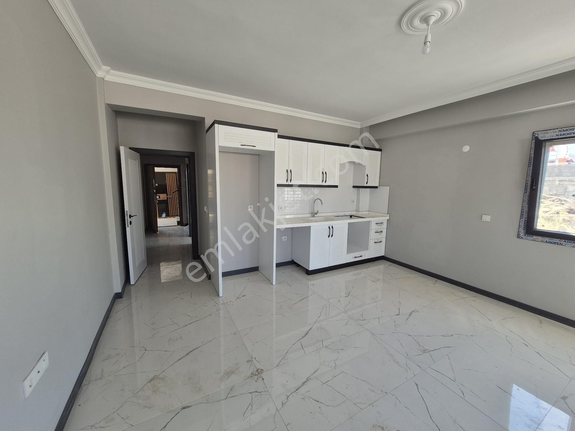 Rumeli World'den Gömeç Yaya Mahallesinde Kiralık 1+1 Daire - Görsel 11