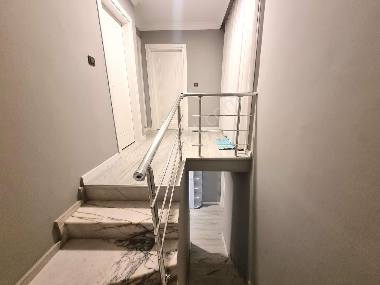 Didimde Havuzlu Sitede 4+1 Dubleks Daire - Görsel 10