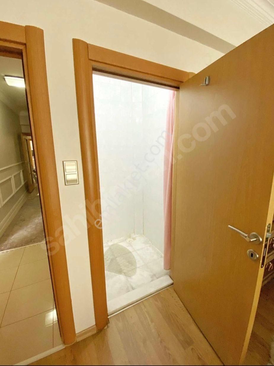 Prestijli Konumda, Tramvay Karşısı 4+1 Lüks Daire - Görsel 9