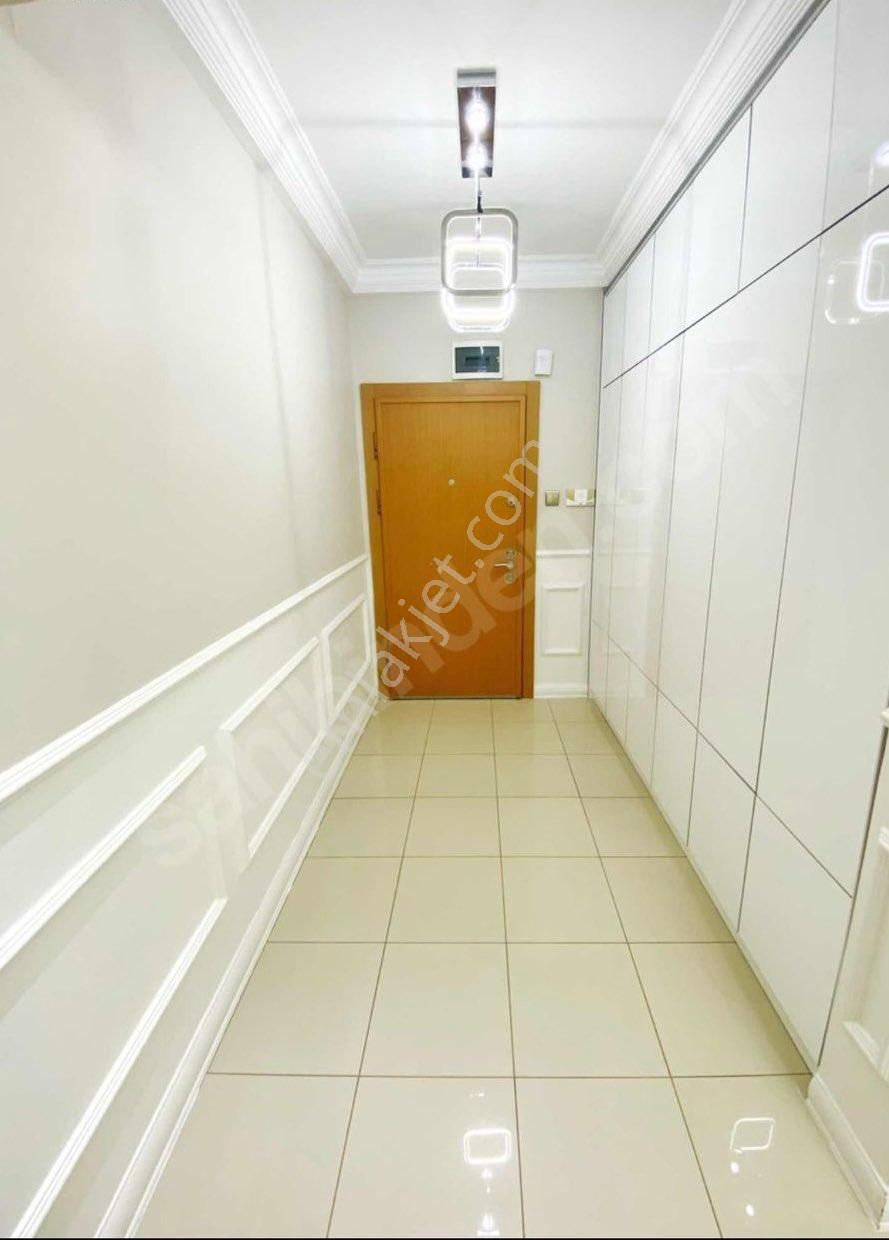 Prestijli Konumda, Tramvay Karşısı 4+1 Lüks Daire - Görsel 20