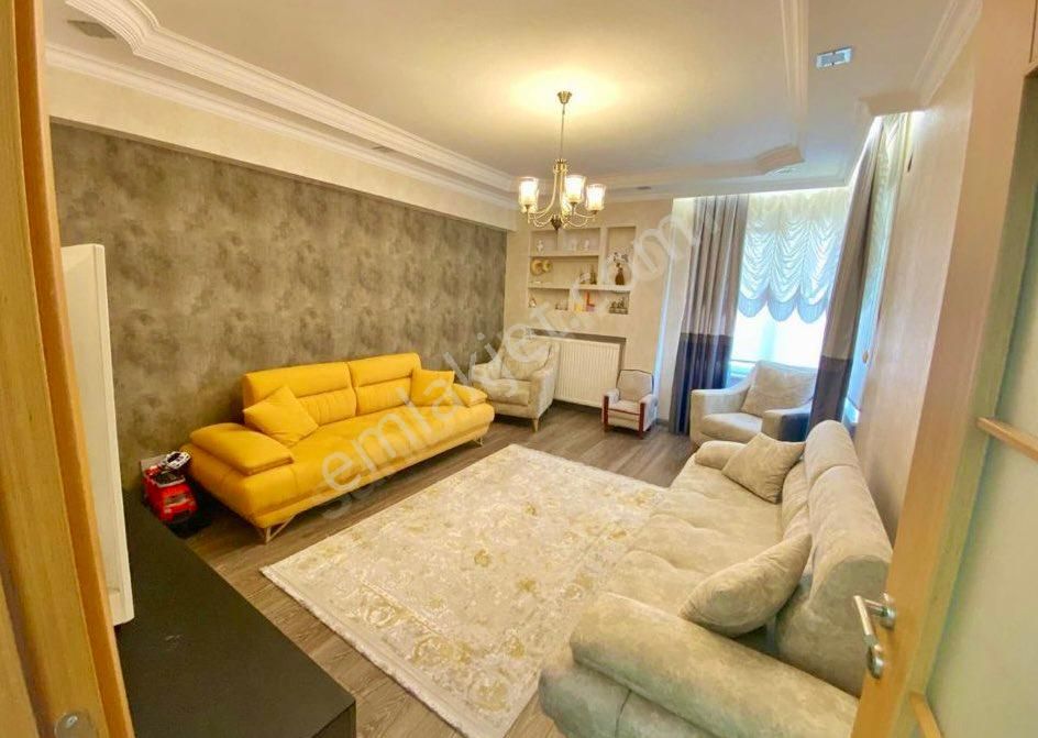 Prestijli Konumda, Tramvay Karşısı 4+1 Lüks Daire - Görsel 11