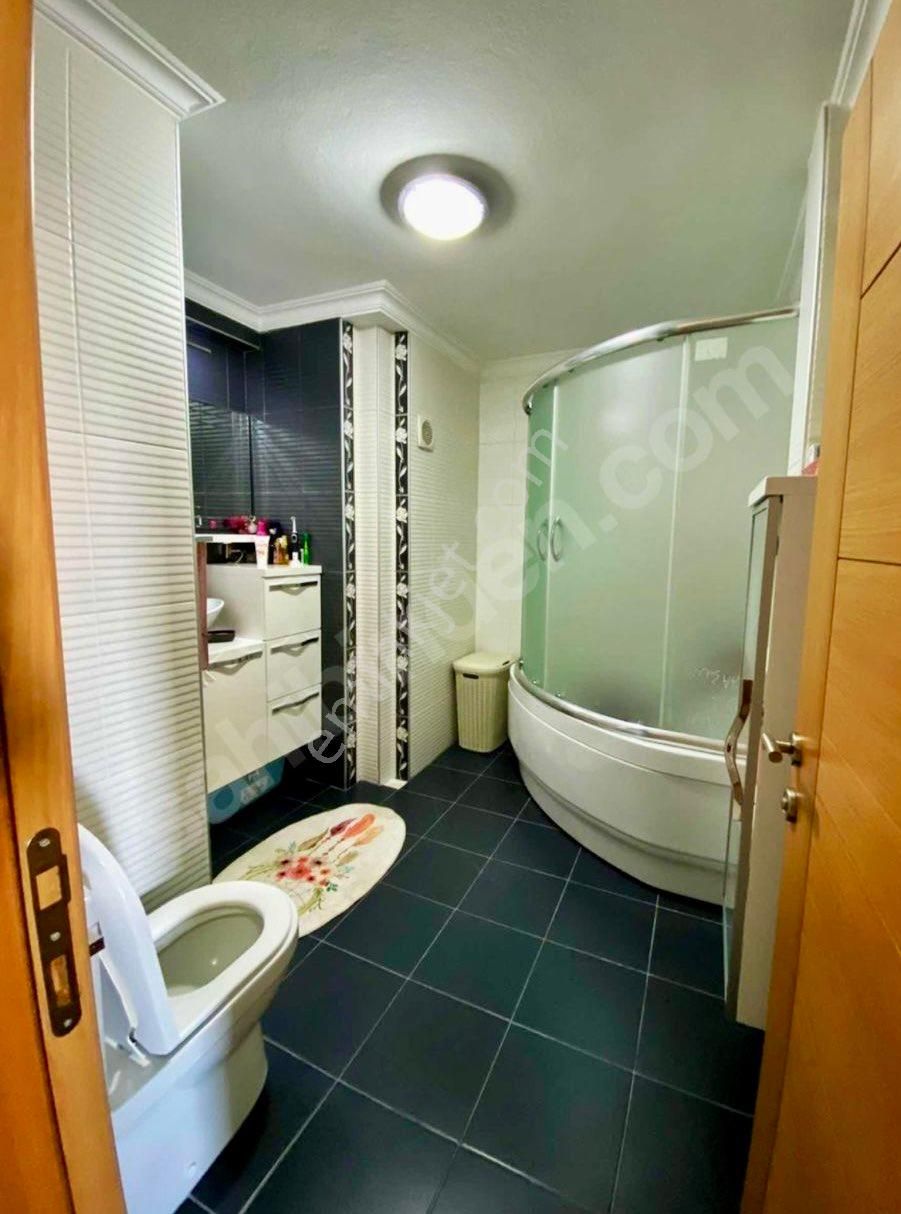 Prestijli Konumda, Tramvay Karşısı 4+1 Lüks Daire - Görsel 5