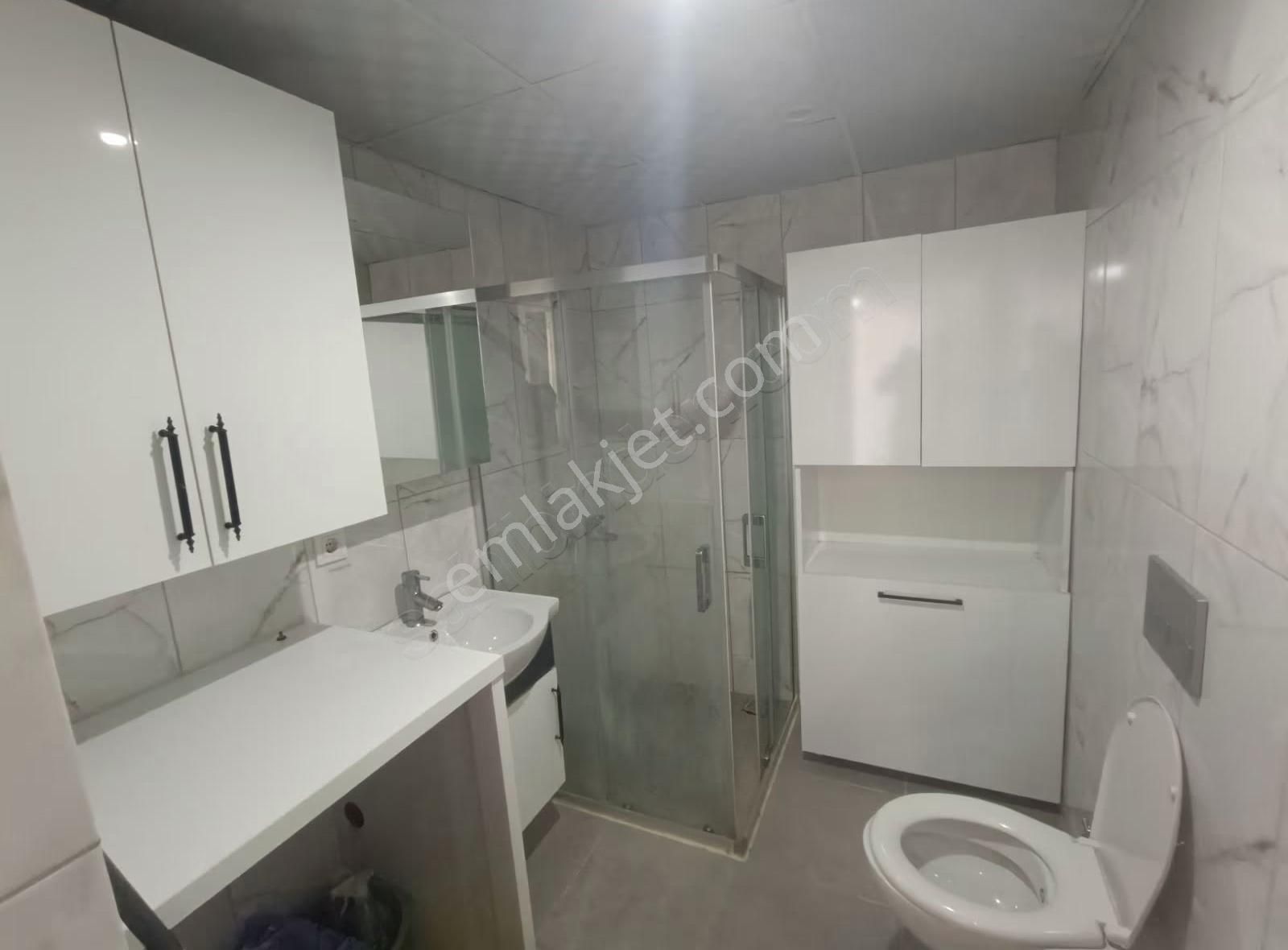Namıkkemal Mah.de Müstakil Otoparklı Satılık 2+1 Daire - Görsel 32