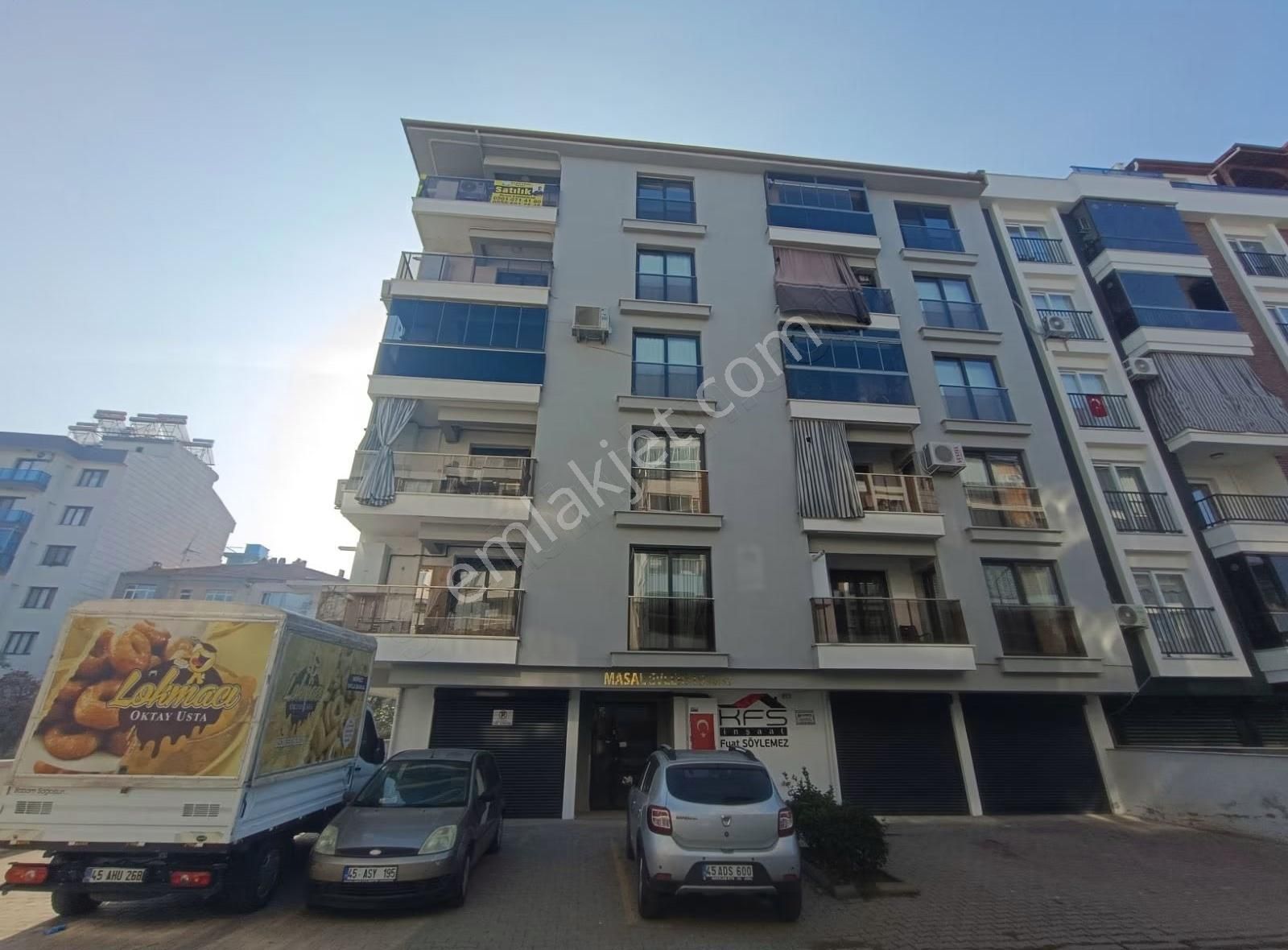 Namıkkemal Mah.de Müstakil Otoparklı Satılık 2+1 Daire - Görsel 16