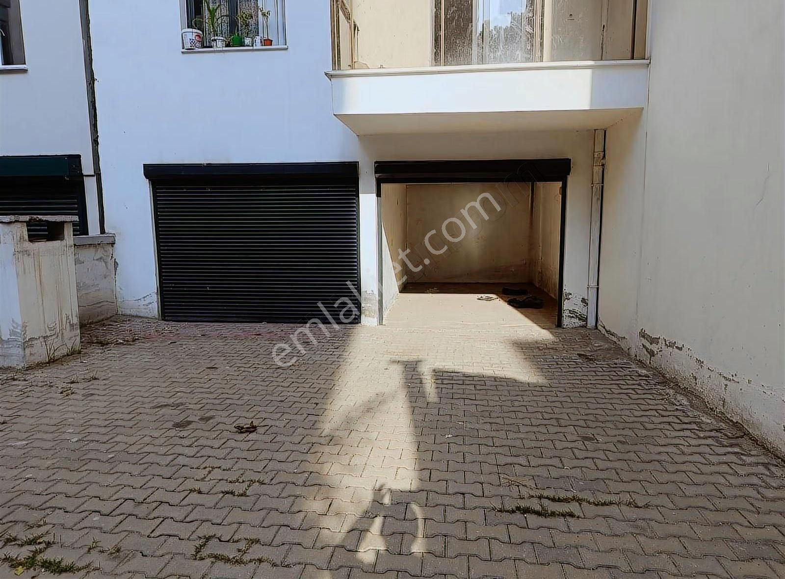 Namıkkemal Mah.de Müstakil Otoparklı Satılık 2+1 Daire - Görsel 5