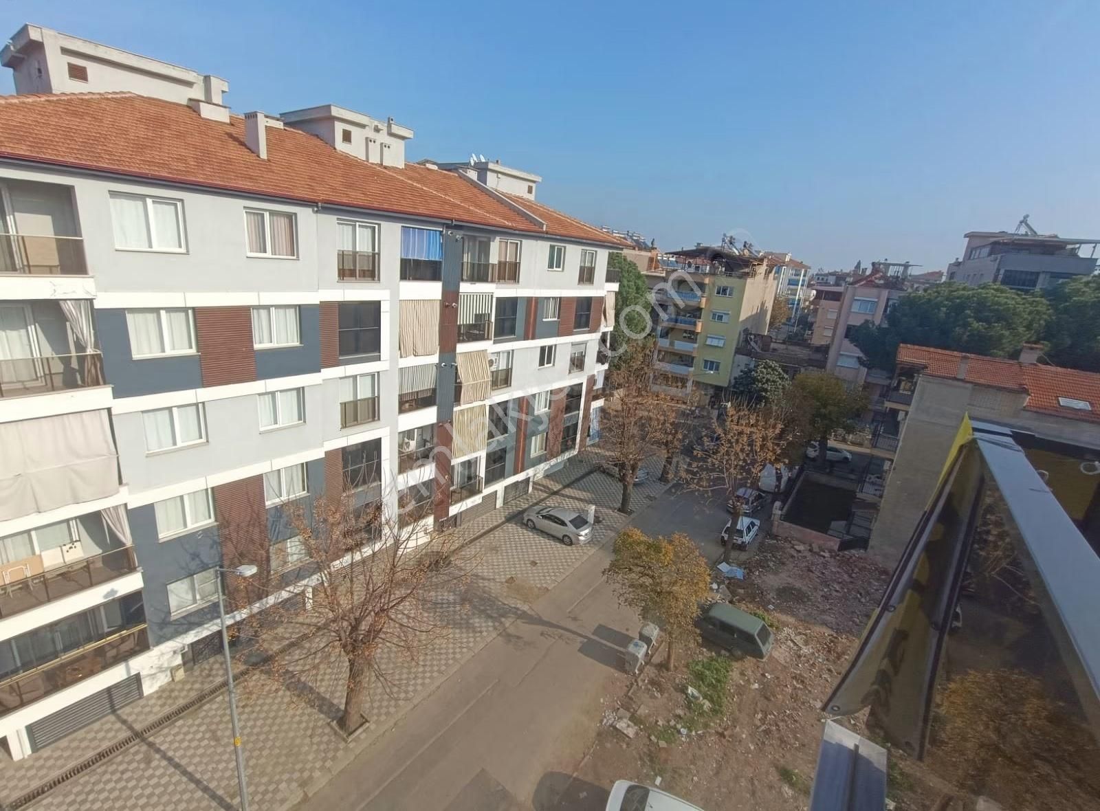 Namıkkemal Mah.de Müstakil Otoparklı Satılık 2+1 Daire - Görsel 12