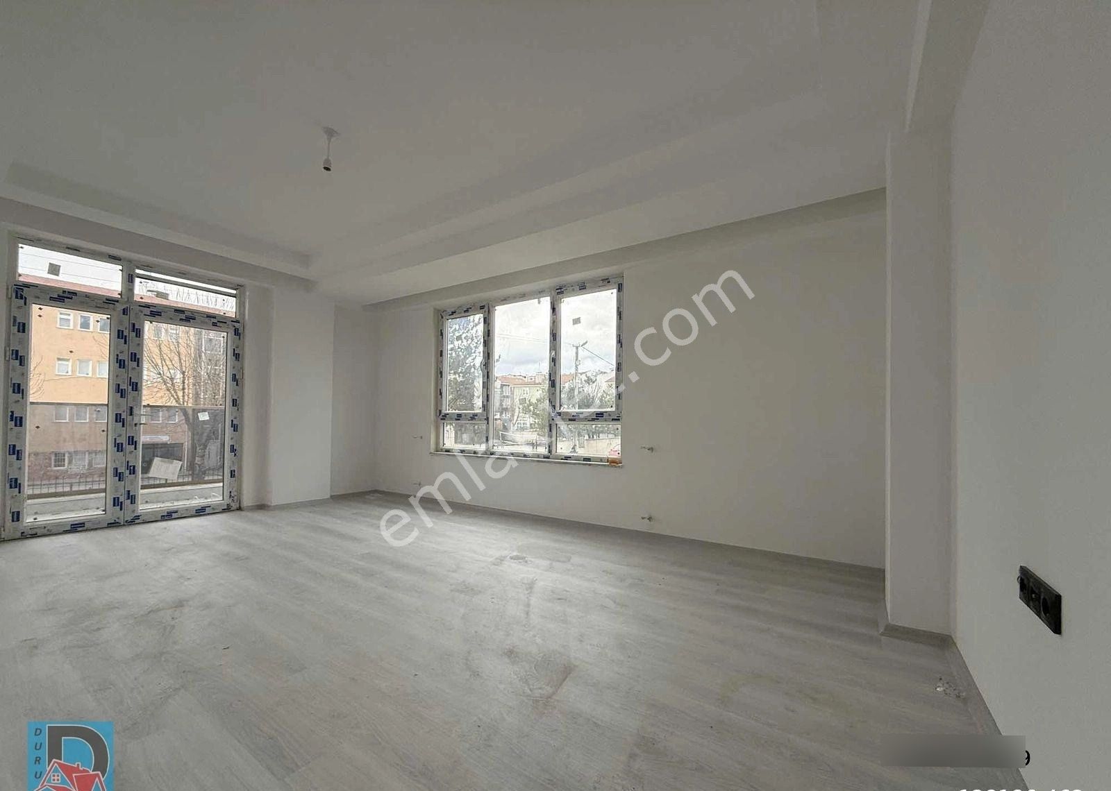 Duru Dan 2+1 Şirintepe Mh. Site İçerisinde Önü Açık