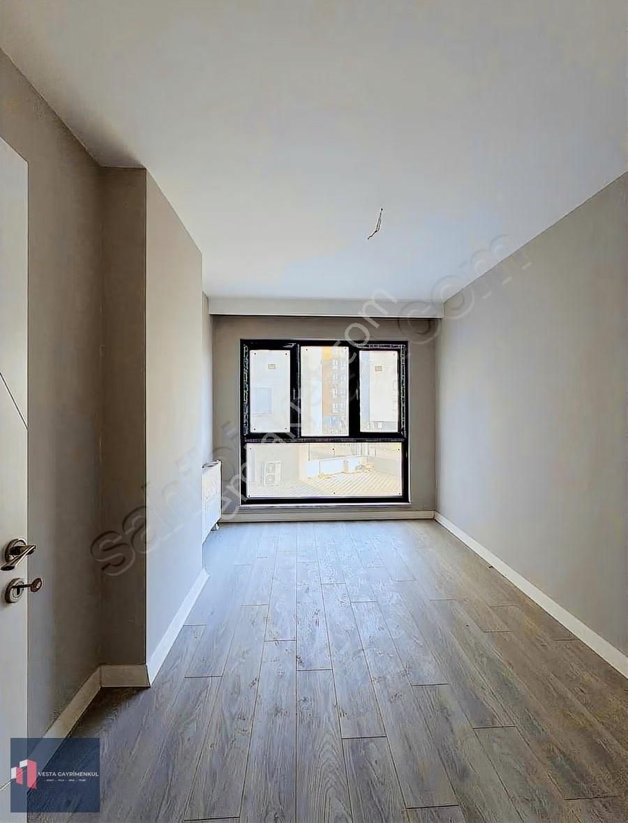 Kayapada Oturuma Hazır Satılık 3+1 Havuzlu Daire - Görsel 2