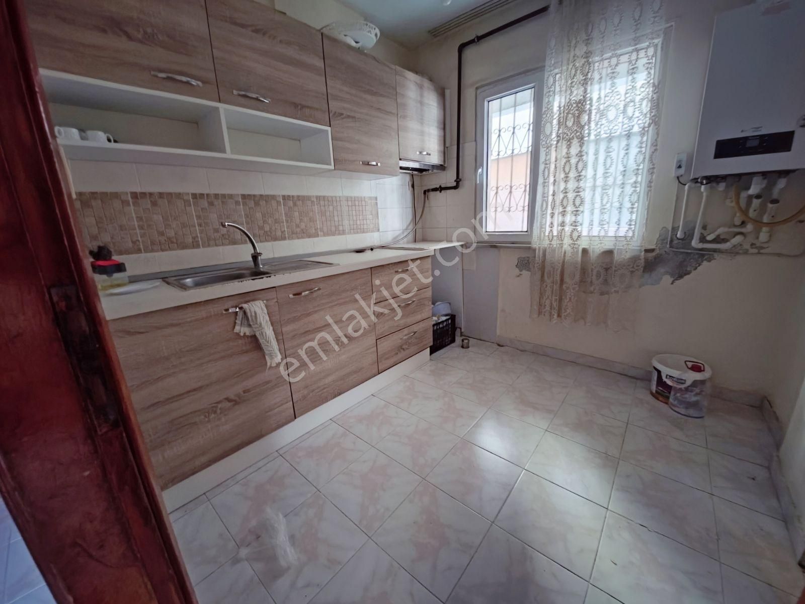 Alp Arslan Lisesine, E-5 Yakin 2+1 90m2 Banyo Wc Ayri Kombili - Görsel 5