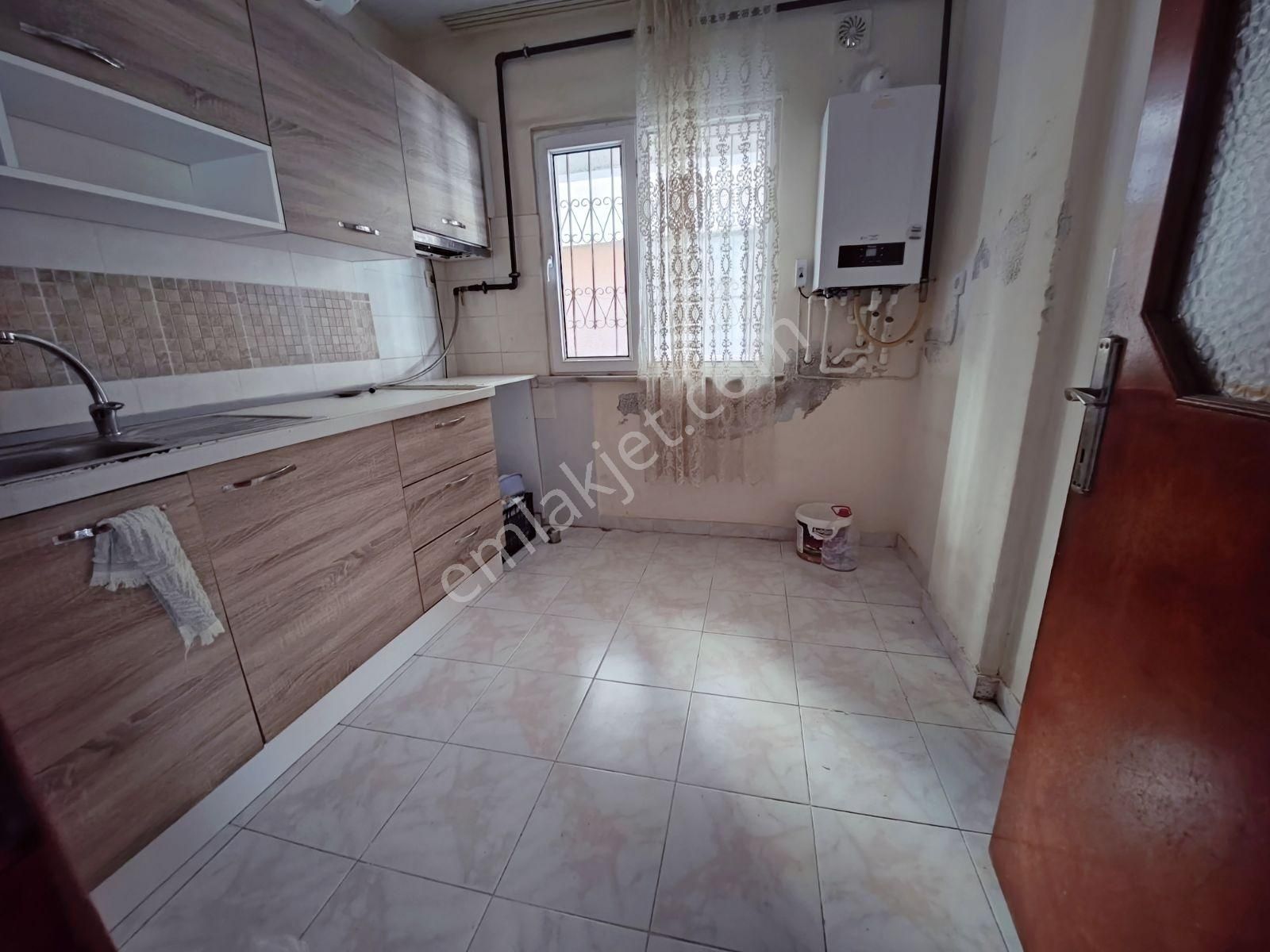 Alp Arslan Lisesine, E-5 Yakin 2+1 90m2 Banyo Wc Ayri Kombili - Görsel 22