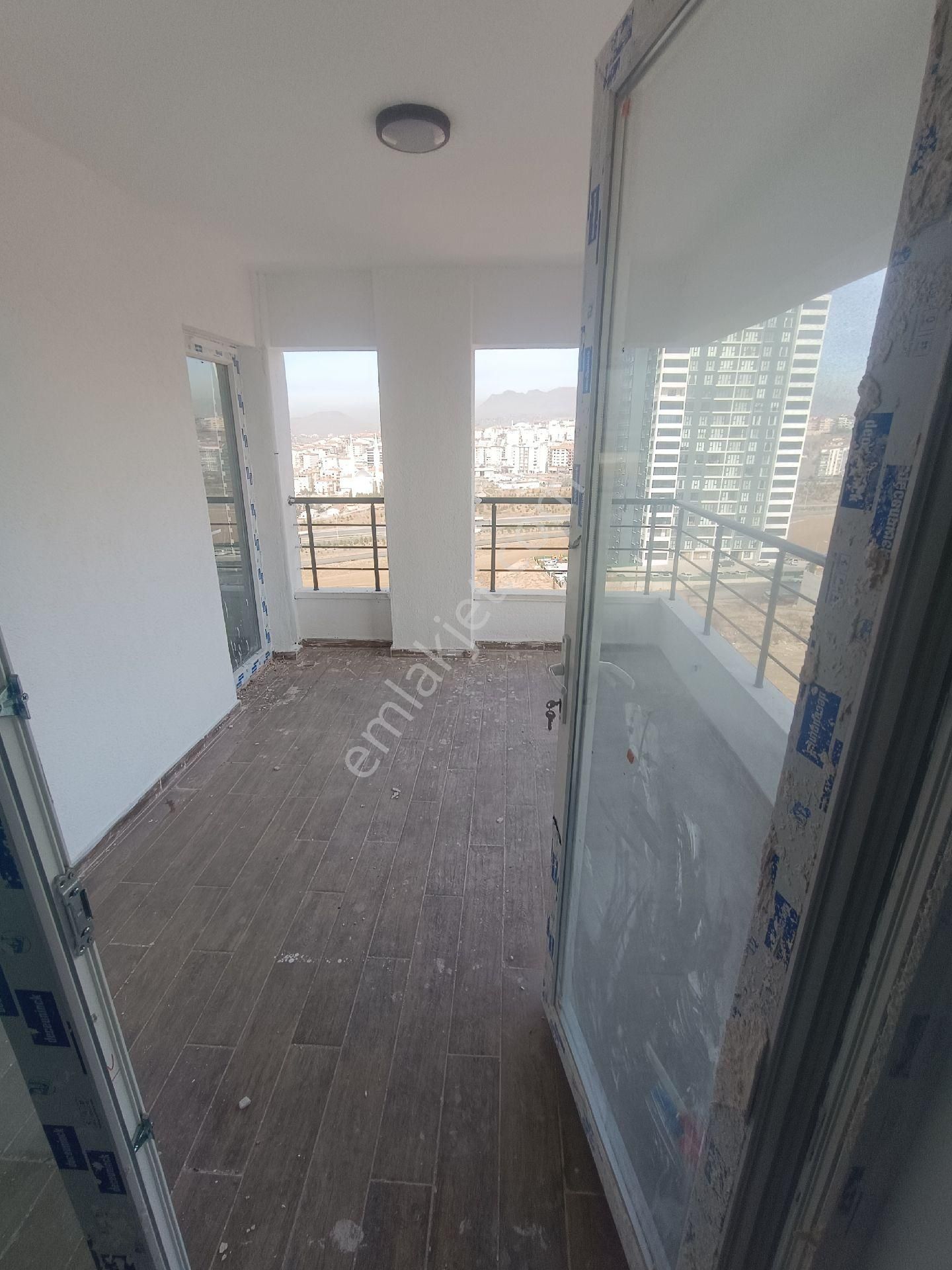 Acil Satılık Sitede 3+1 Daire 6kata - Görsel 12