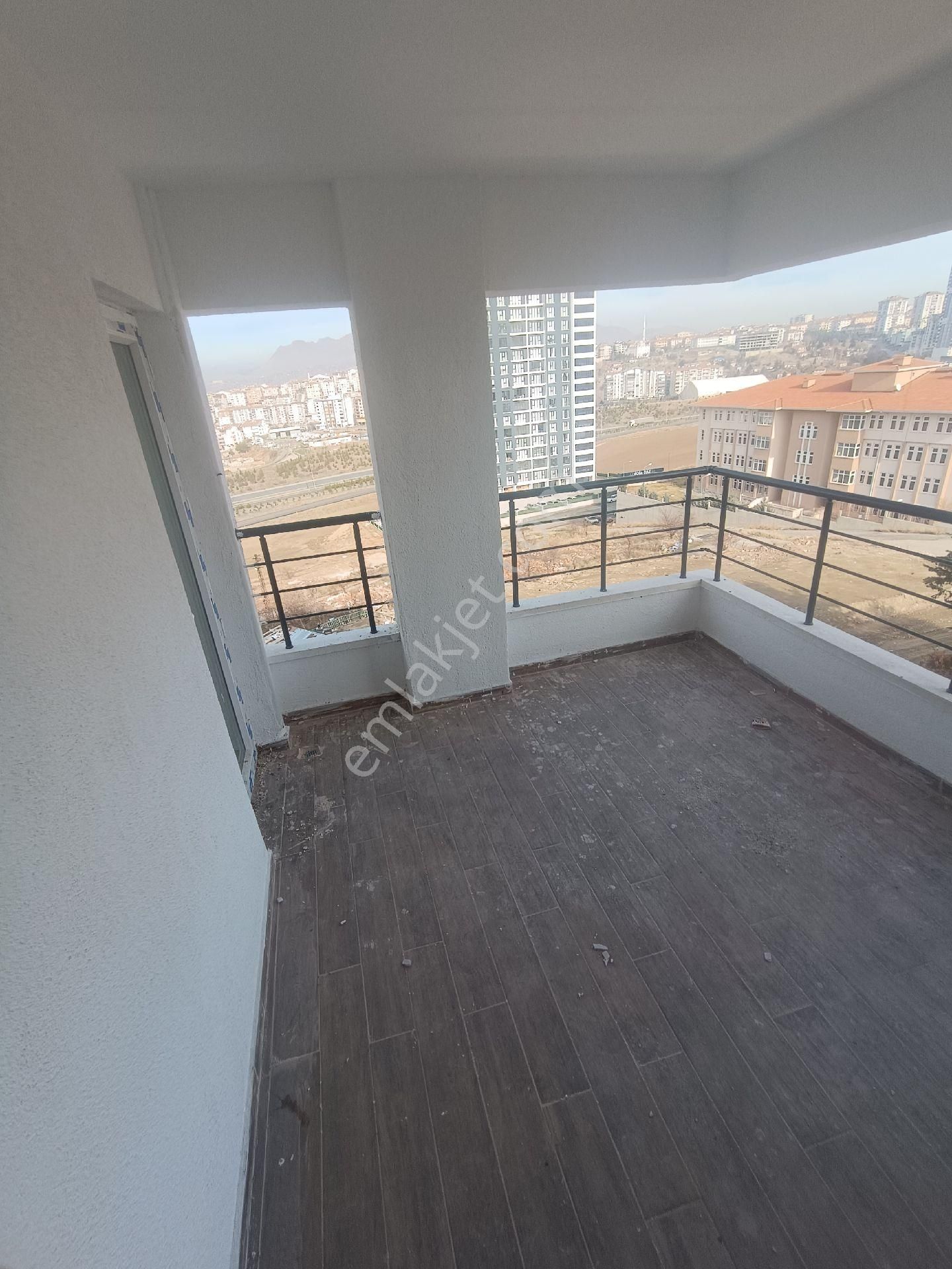 Acil Satılık Sitede 3+1 Daire 6kata - Görsel 11