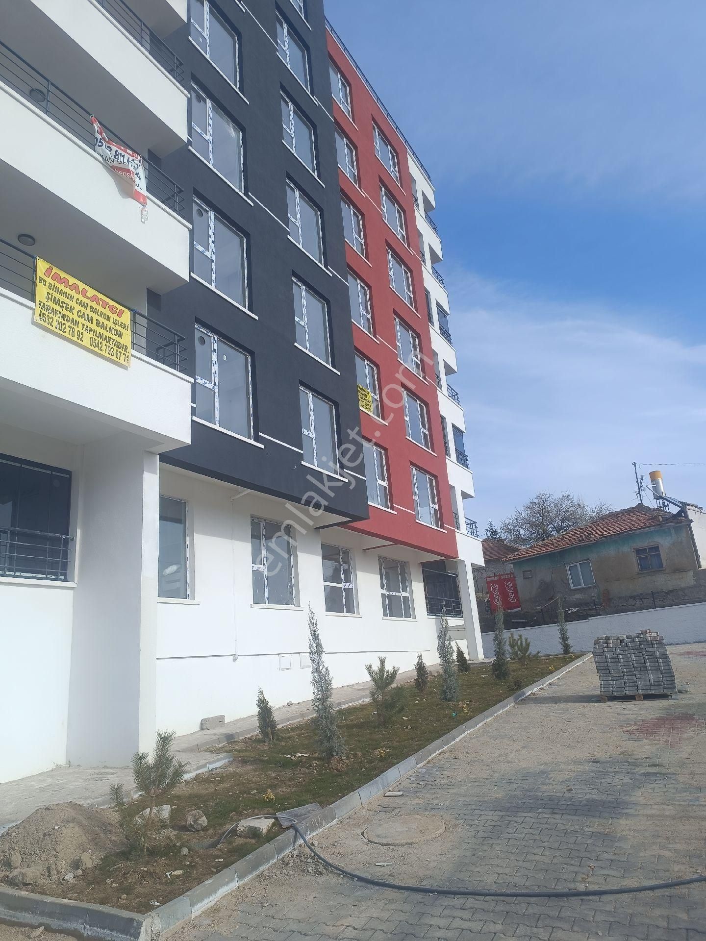 Acil Satılık Sitede 3+1 Daire 6kata - Görsel 2