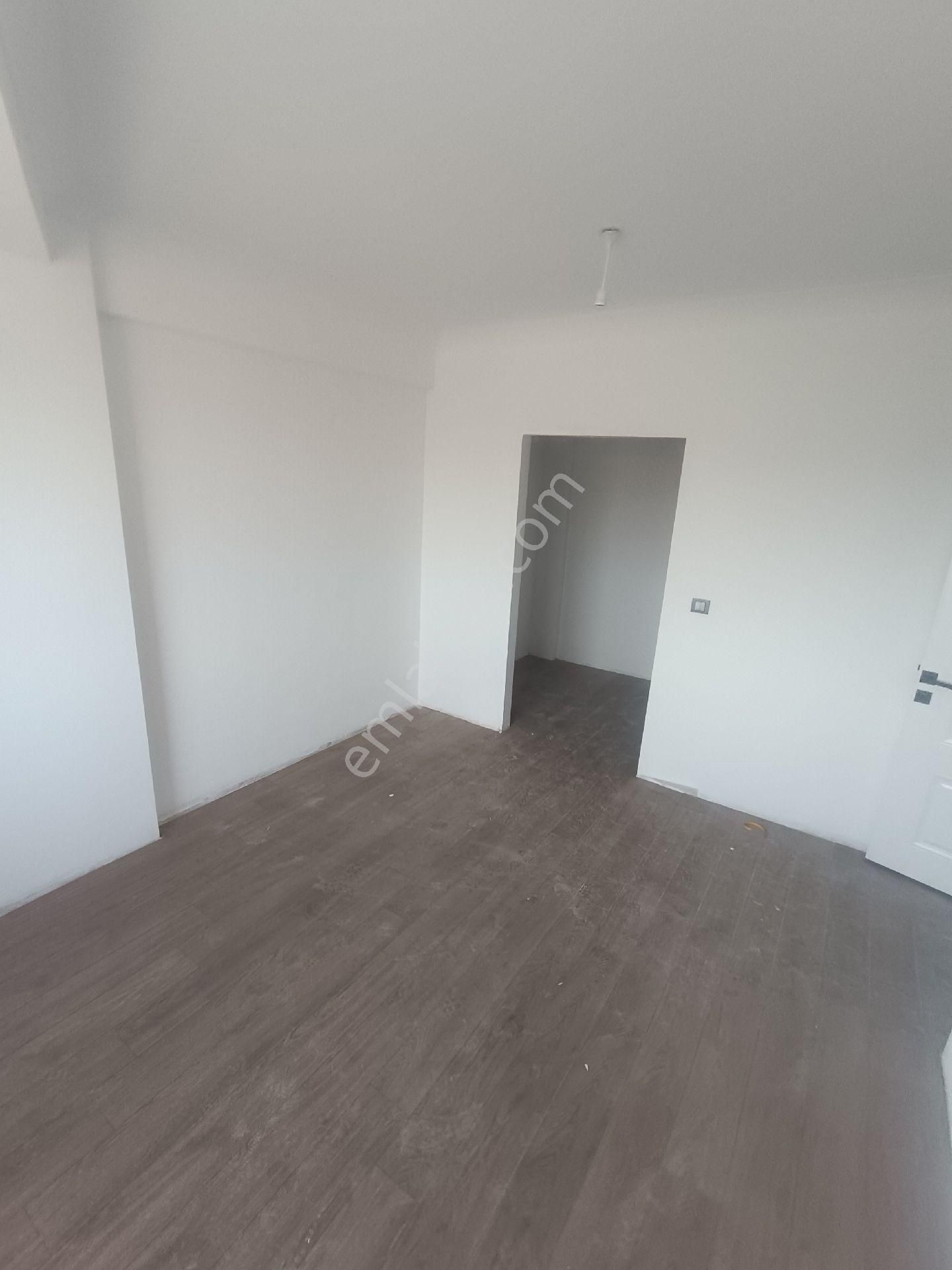 Acil Satılık Sitede 3+1 Daire 6kata - Görsel 17