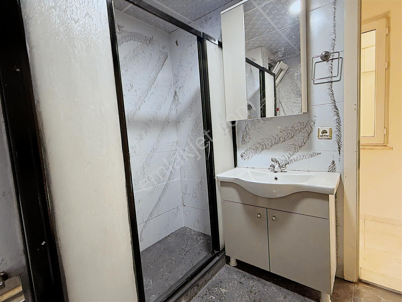 Binyapı'dan Çaybaşı Cad. Yakını 3+1 Bakımlı Daire ! - Görsel 30