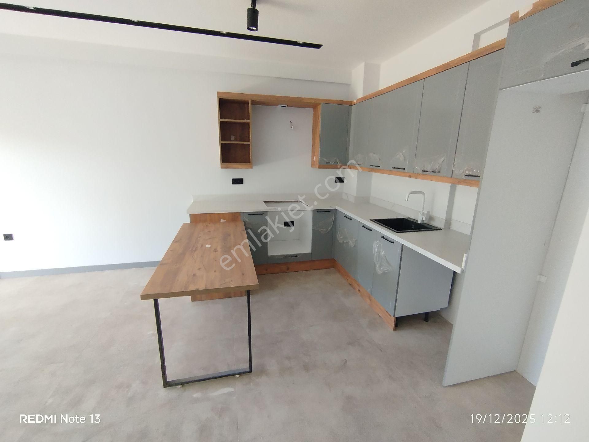 Kuşadası Degirmendere70m2 Muhtesem 1+1 Bahceli Satılık Daire - Görsel 16