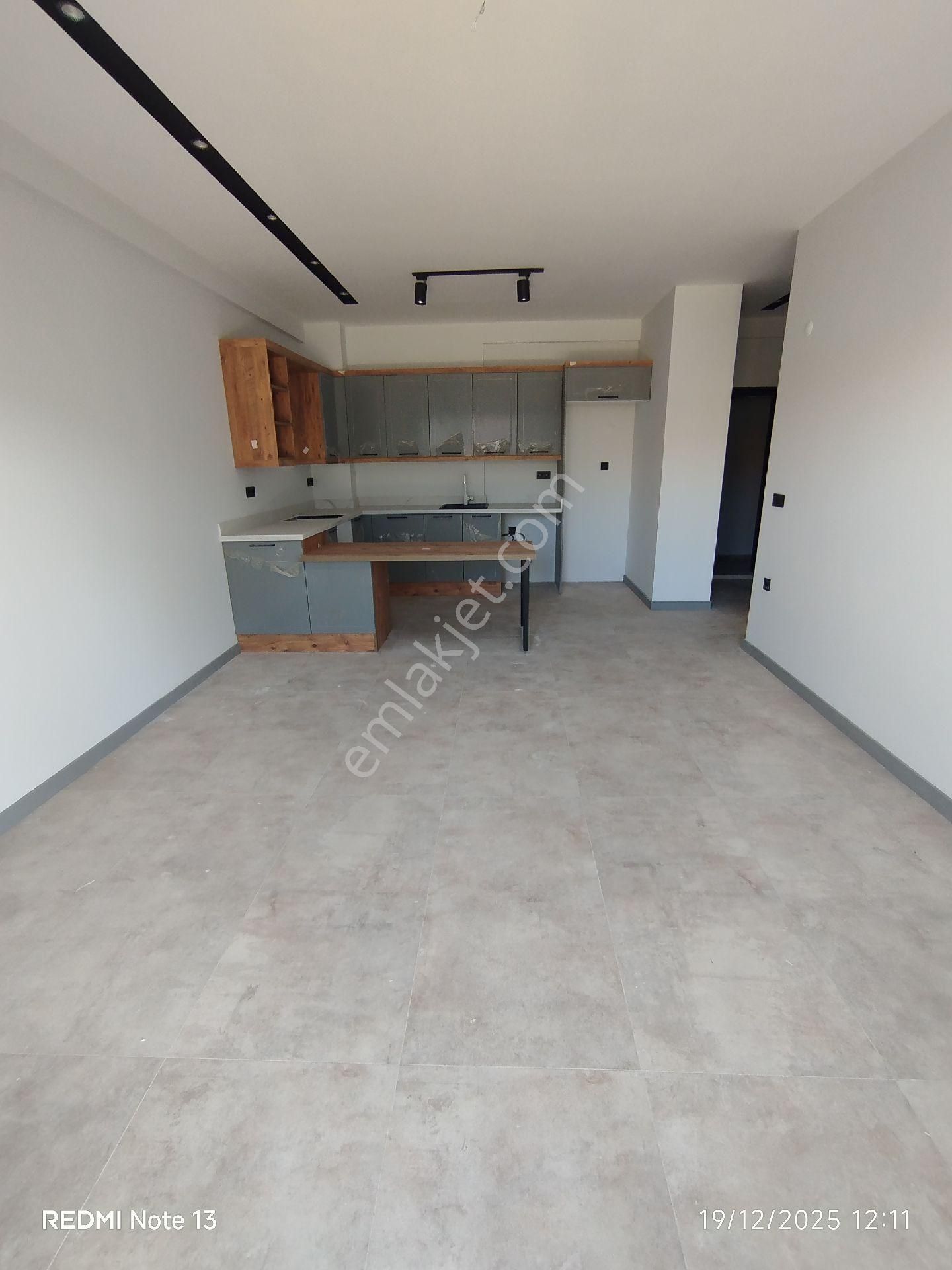 Kuşadası Degirmendere70m2 Muhtesem 1+1 Bahceli Satılık Daire - Görsel 11