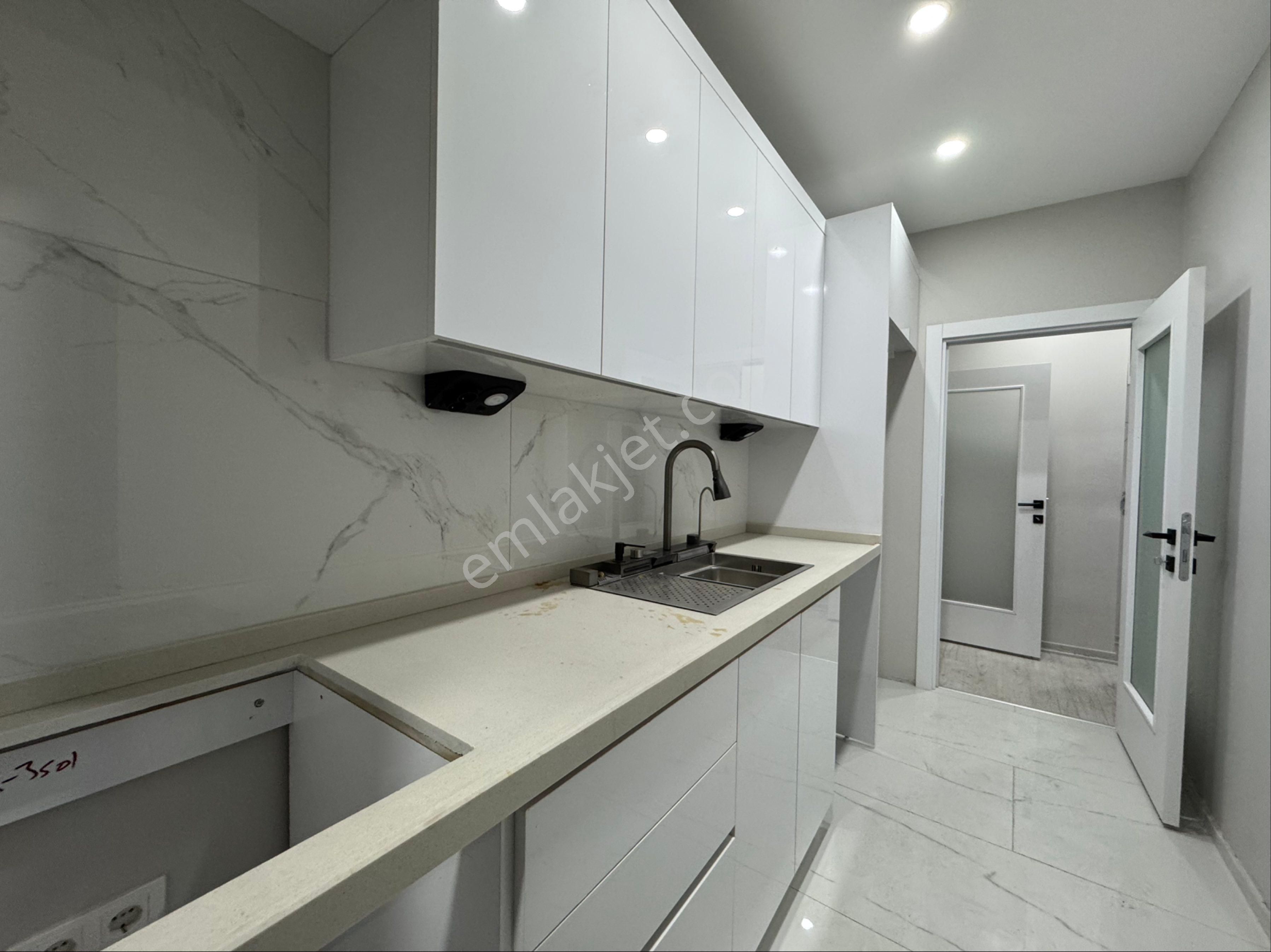 Molla Team Bayrampaşa Muratpaşa Cemiyet Caddesinde Sıfır Satılık Dubleks - Görsel 6