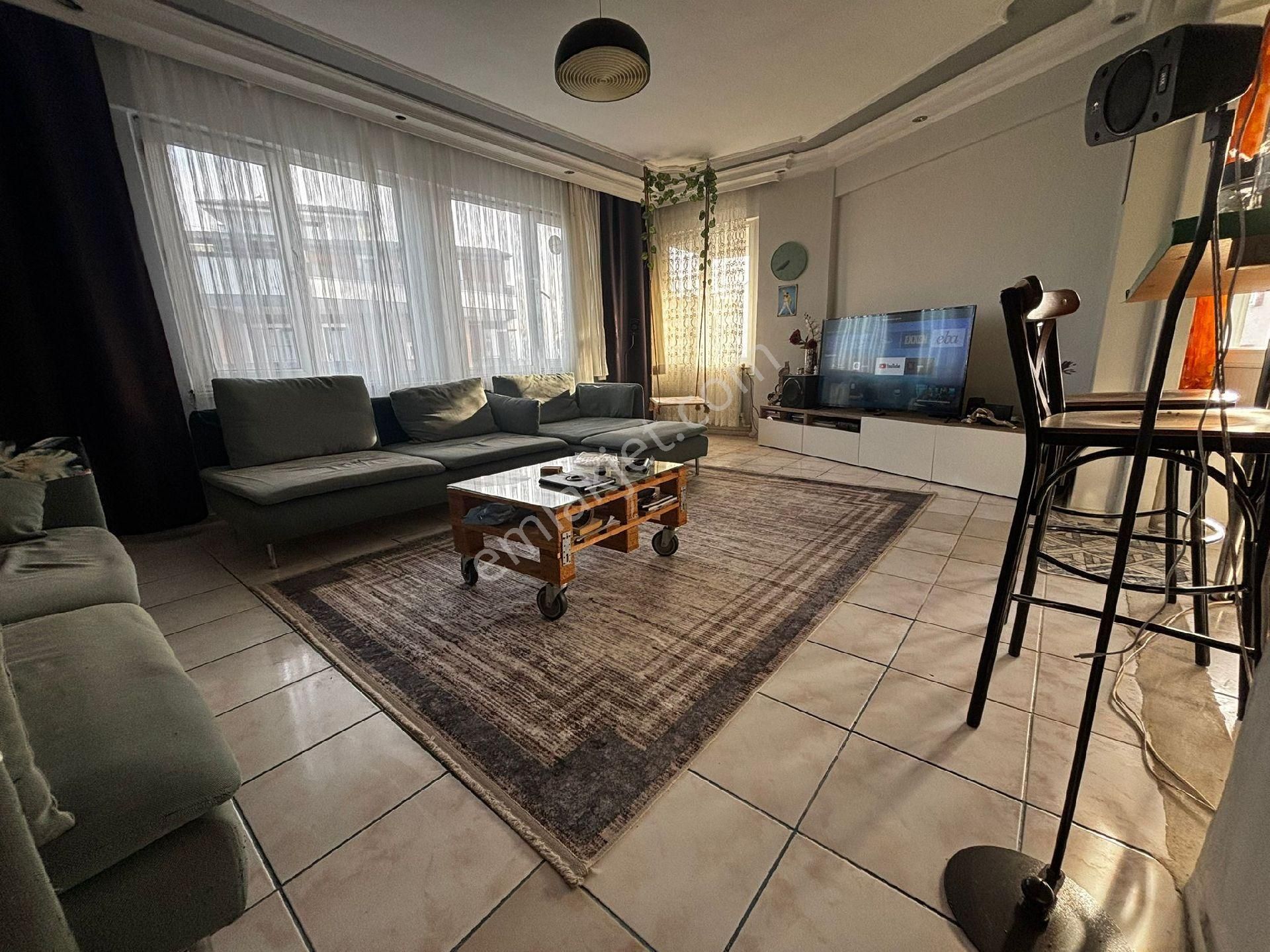 Altınkum/3+1doğalgazlı, Denize Yakın, Teraslı, Kat Dubleksi.