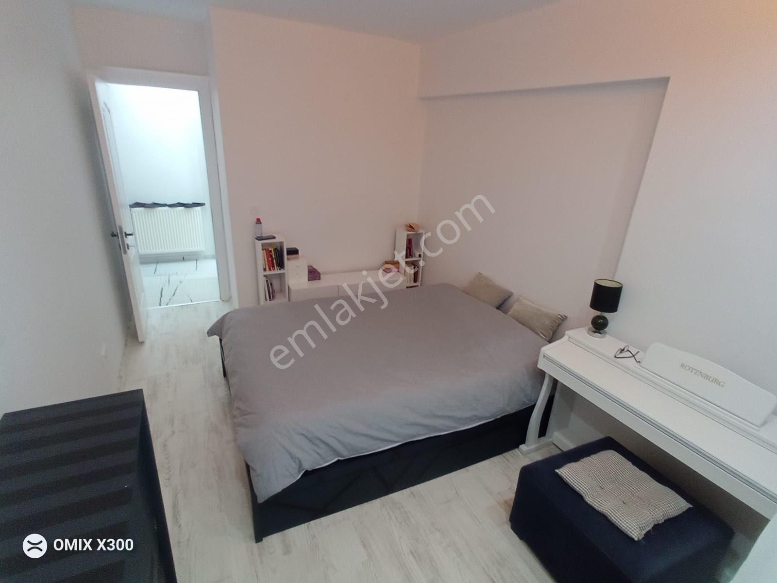 Mithatpaşa Cd Yakını Otoparklı Genç Bina'da 2+1 Ful Yapılı Daire - Görsel 11