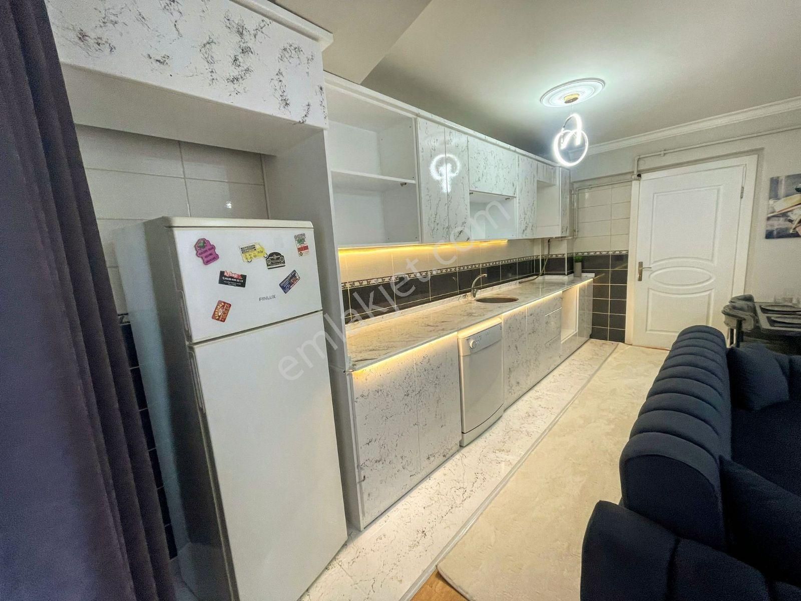 Buca'da Satılık Genç Bina 1+1 Eşyalarla Verilecektir - Görsel 20