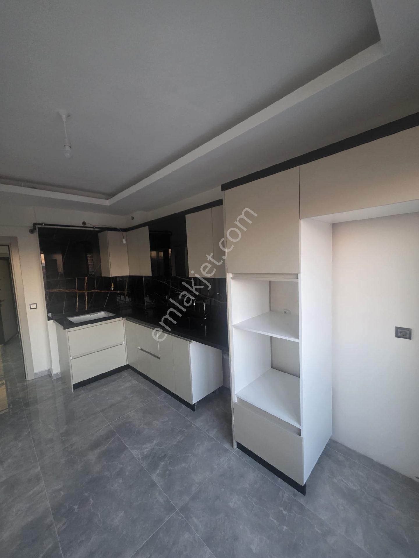 Bahçelievlerde Sıfır 2.5+1 Lux - Görsel 5