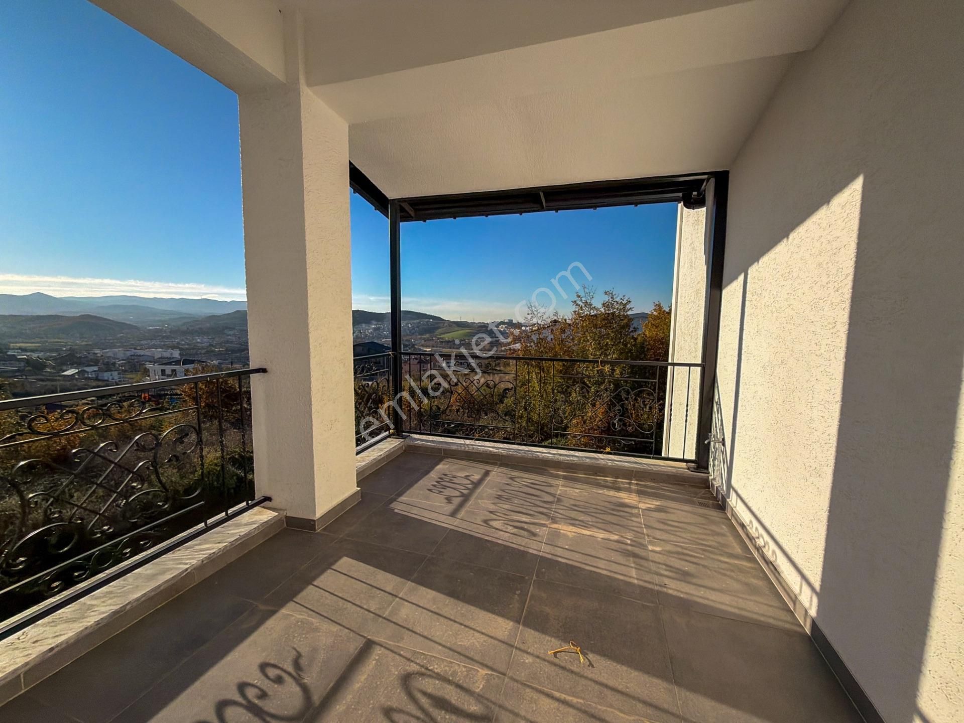 Yalova Kadıköy'de Deniz Manzaralı Satılık Müstakil Villa - Görsel 22