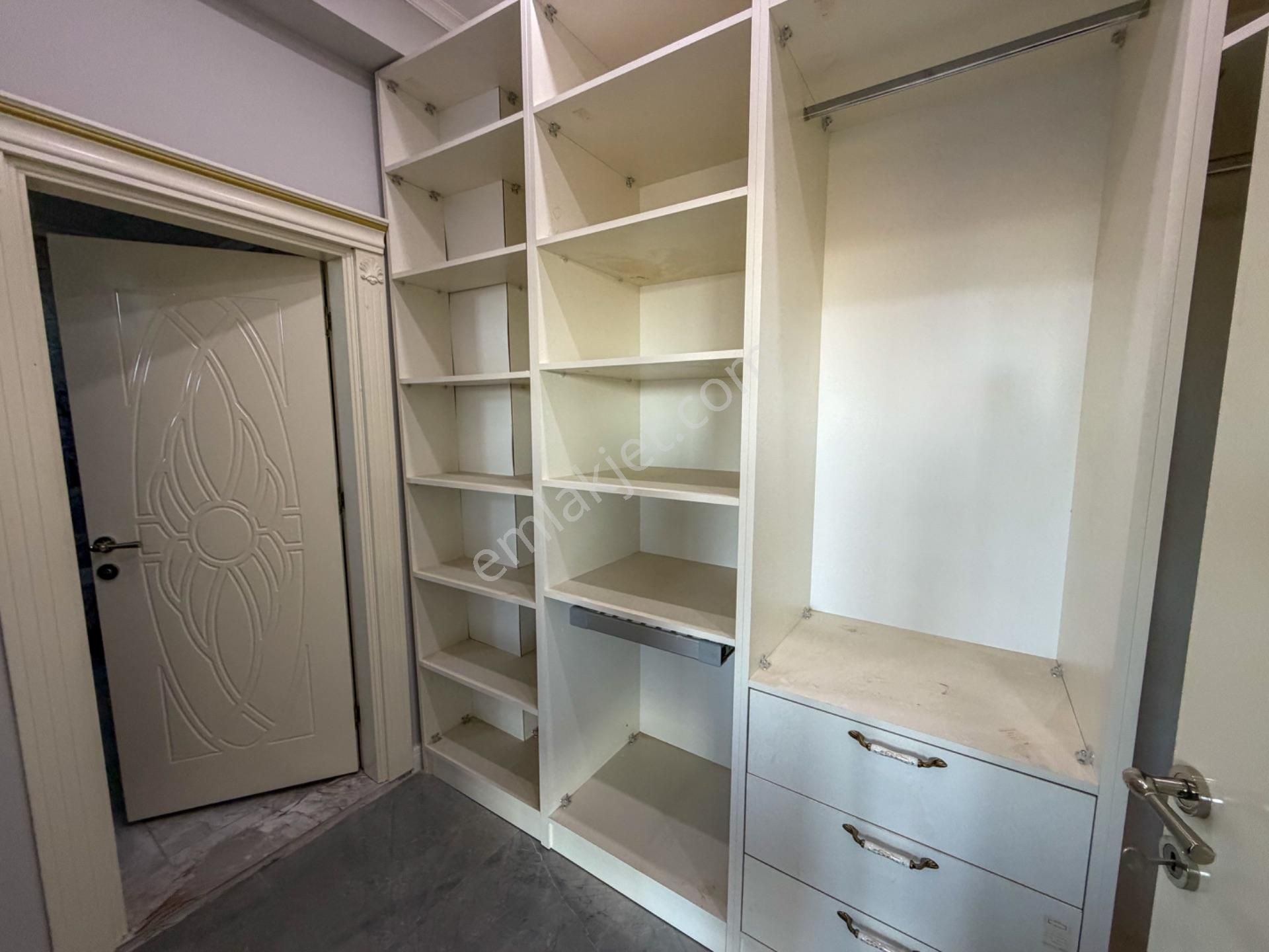 Yalova Kadıköy'de Deniz Manzaralı Satılık Müstakil Villa - Görsel 25