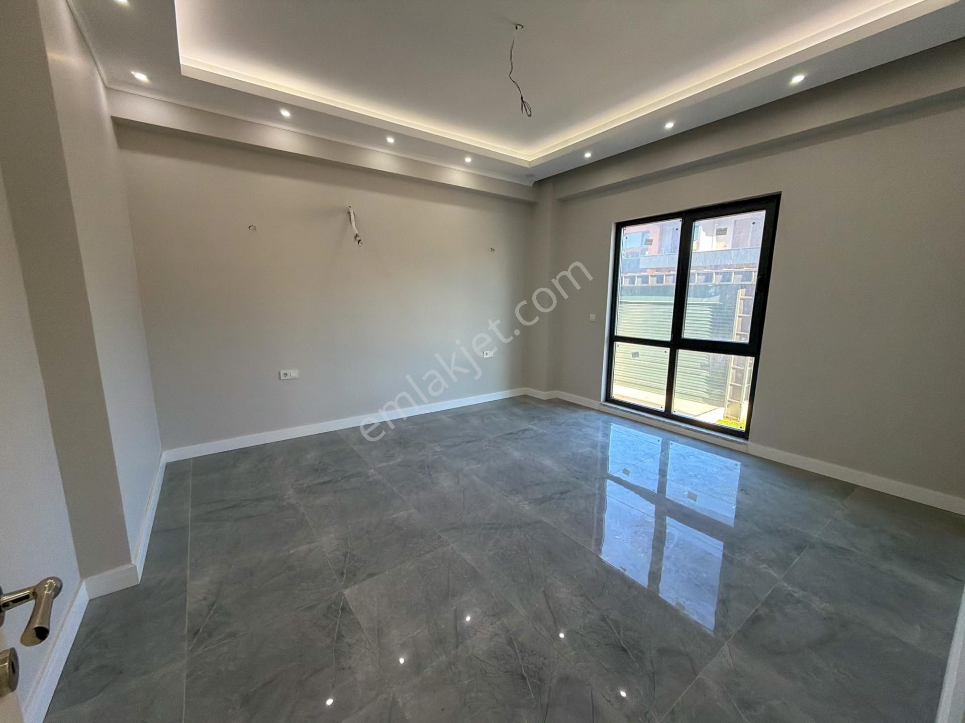 Yalova Kadıköy'de Deniz Manzaralı Satılık Müstakil Villa - Görsel 14