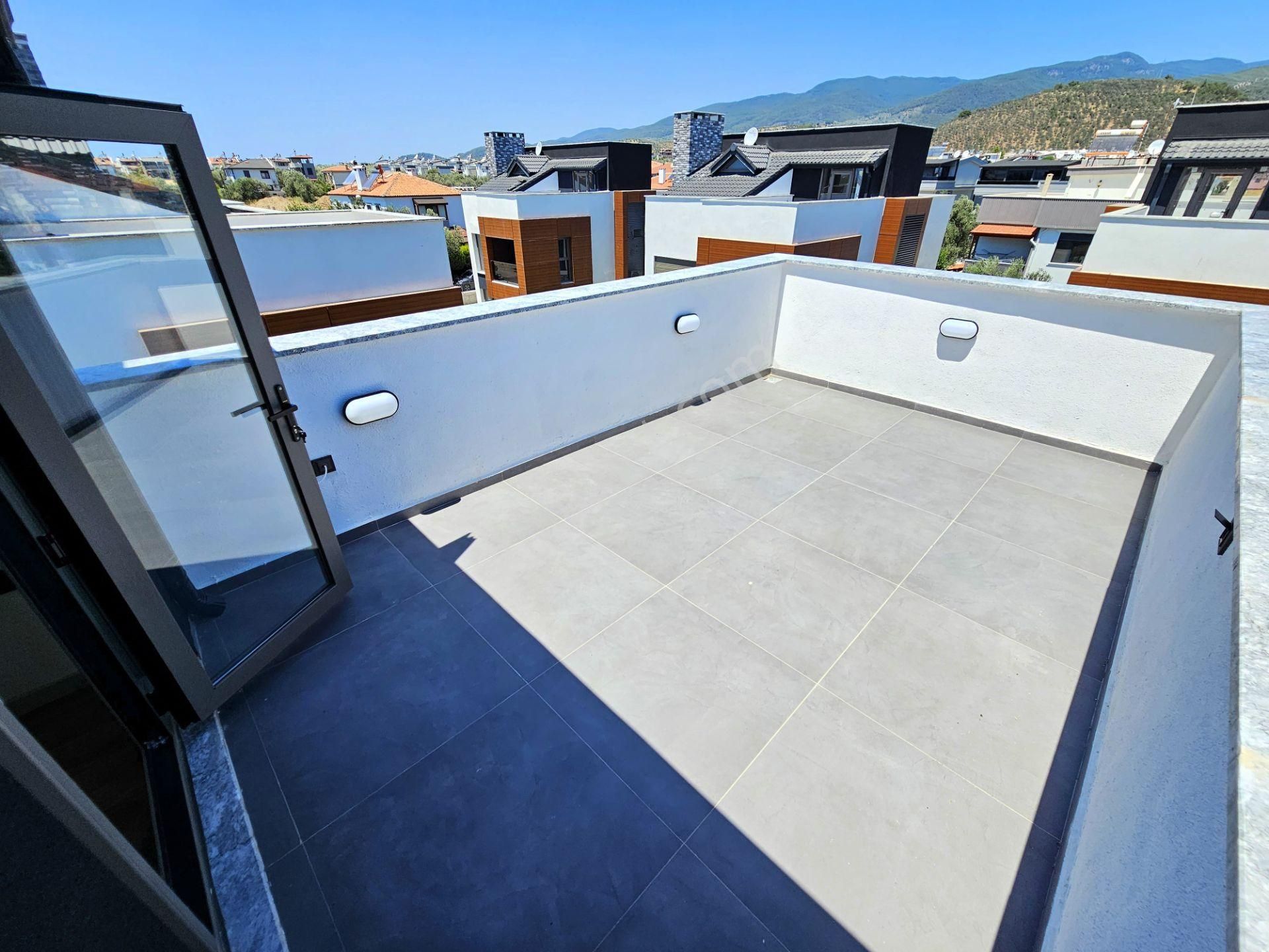 ▶ ▶ Akçay Körfez'den Güre'de Denize 500 Mt Site İçinde Havuzlu 4+1 Sıfır Villa - Görsel 34