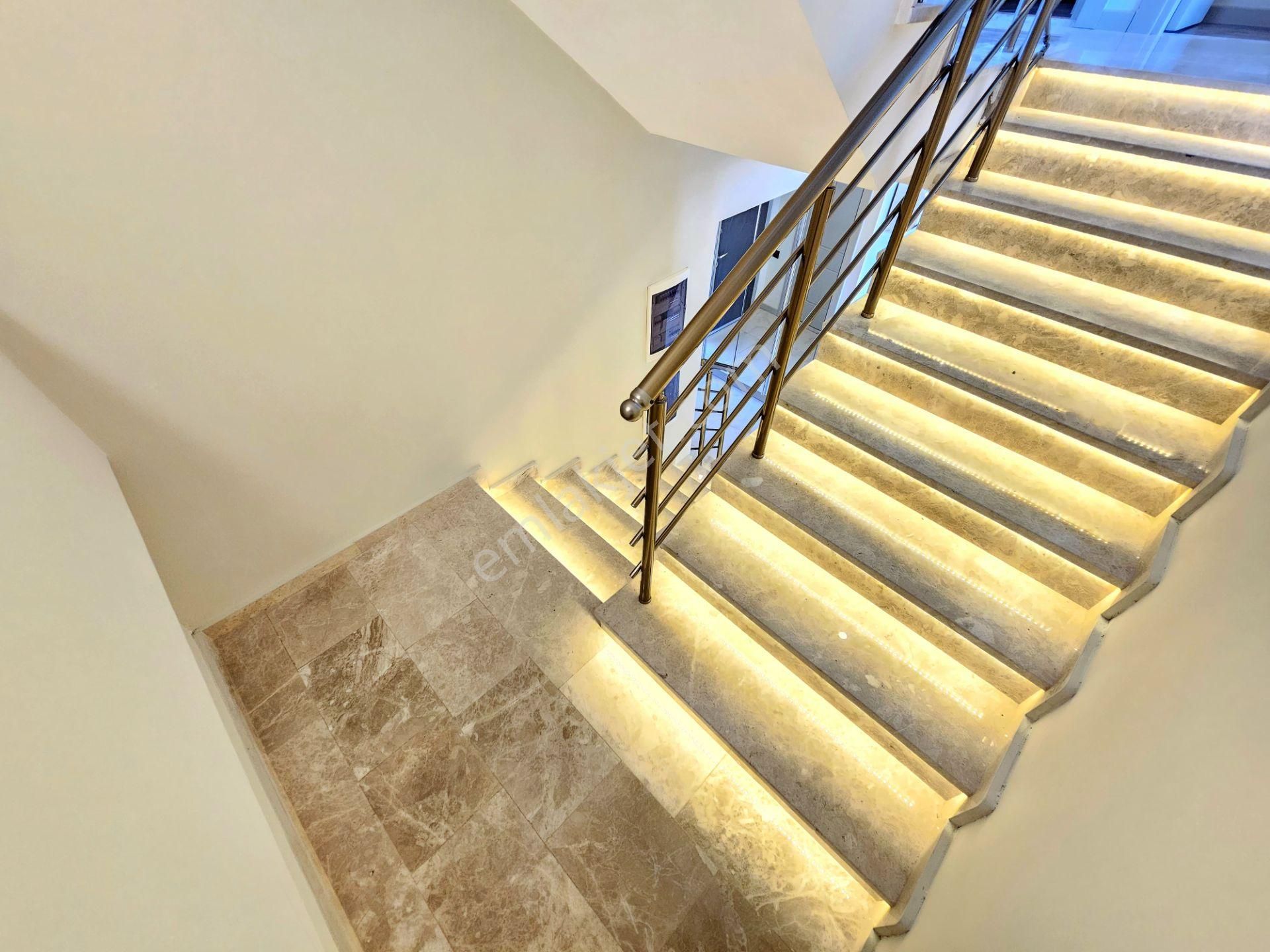 ▶ ▶ Akçay Körfez'den Güre'de Denize 500 Mt Site İçinde Havuzlu 4+1 Sıfır Villa - Görsel 35